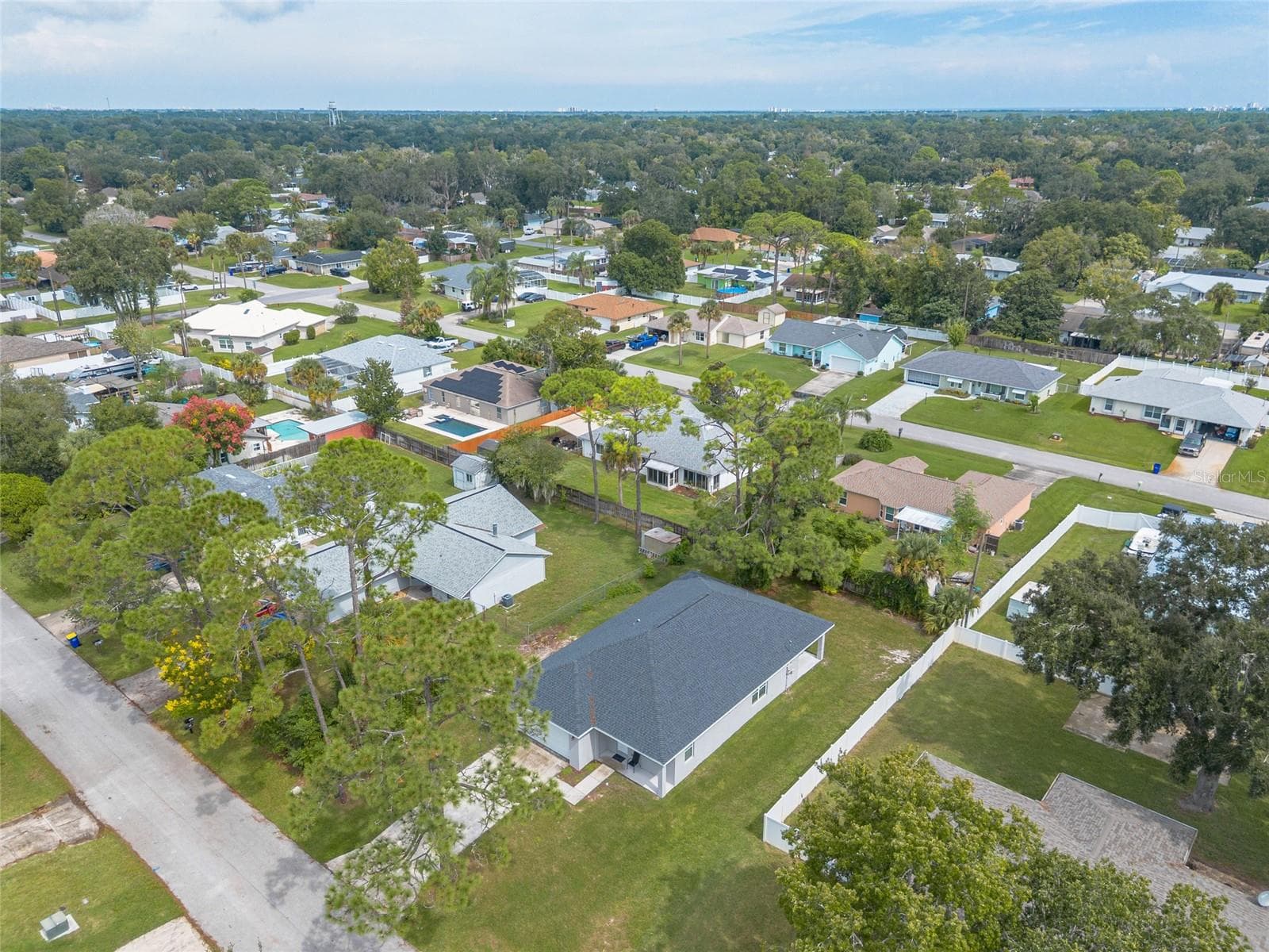 Single Family Residence at 2625 TRAVELERS PALM DR, EDGEWATER, photo 15 of 39
