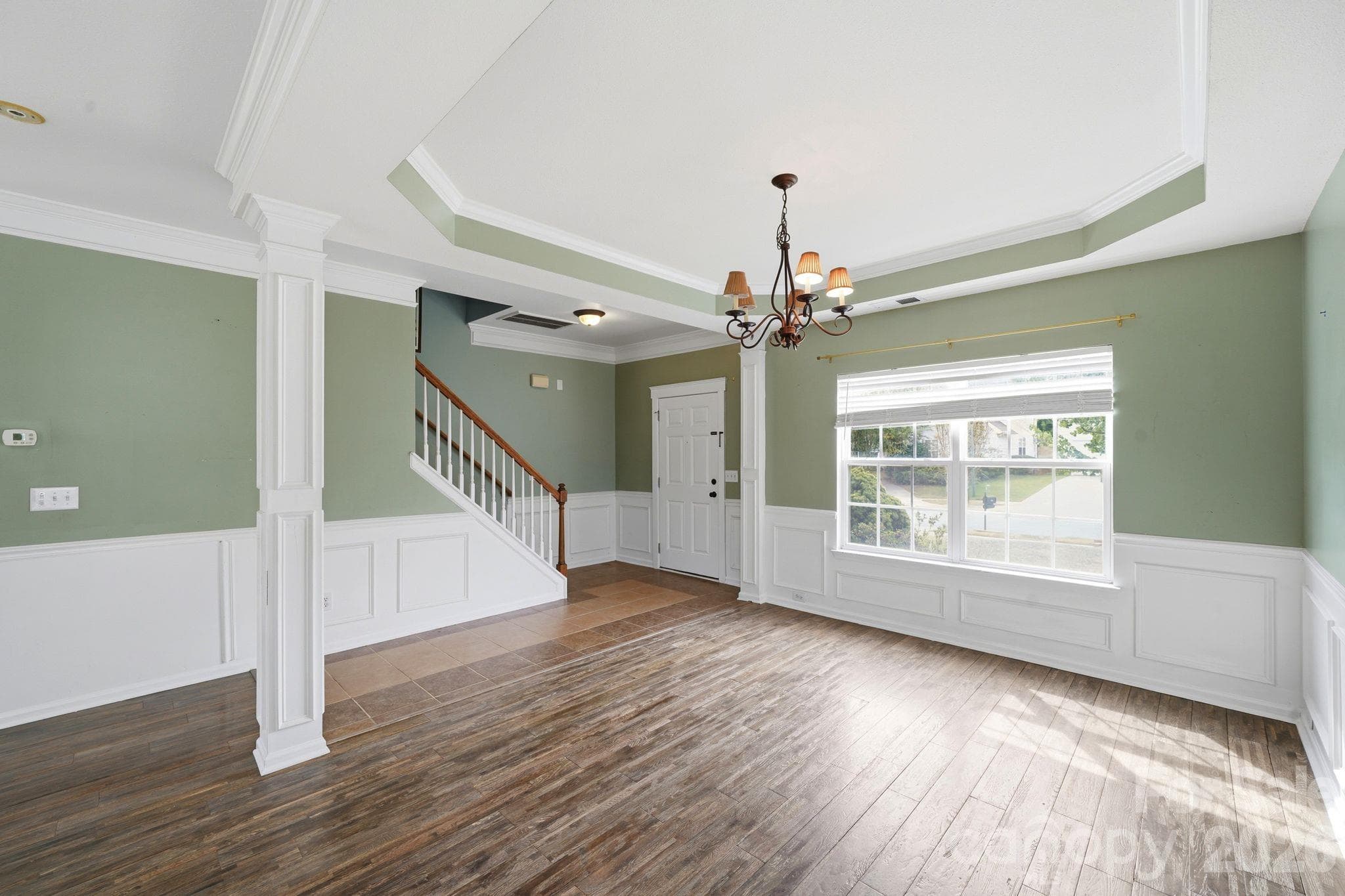 Single Family Residence at 16342 Hayfield Road, Charlotte, photo 13 of 38