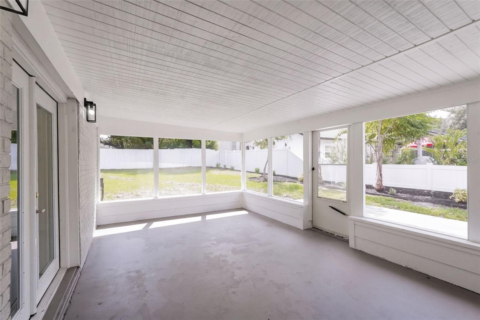 Single Family Residence at 24 W GARDEN AVE, WINTER GARDEN, photo 8 of 66