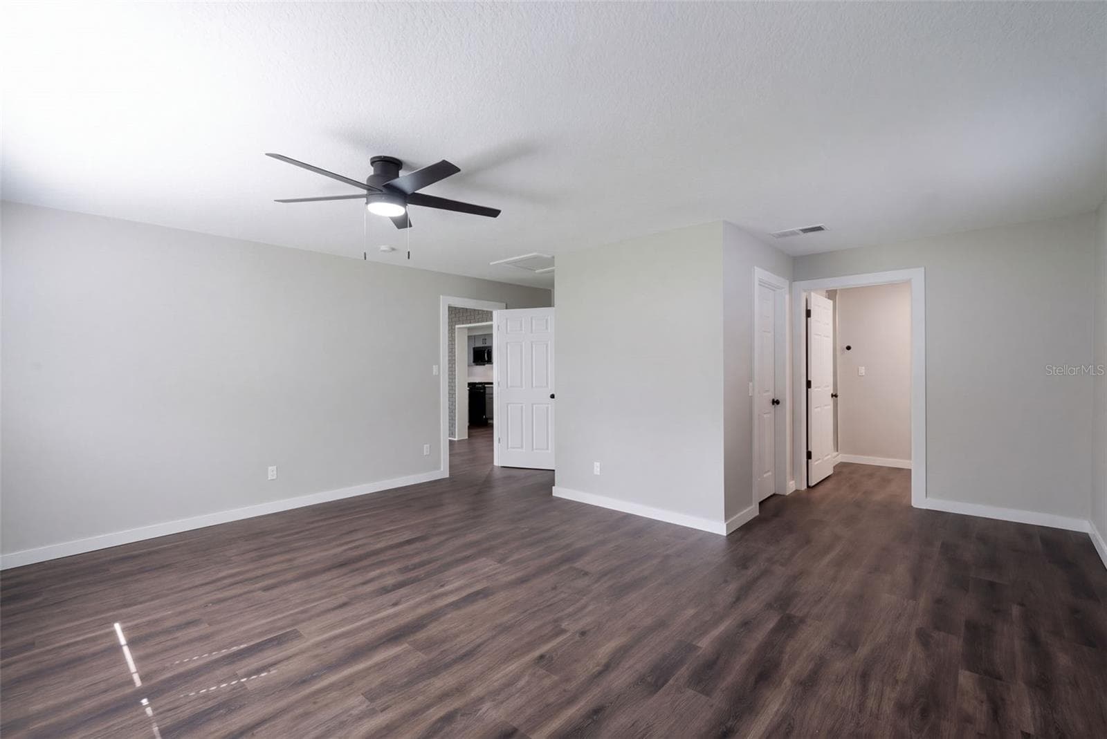 Single Family Residence at 24 W GARDEN AVE, WINTER GARDEN, photo 31 of 66