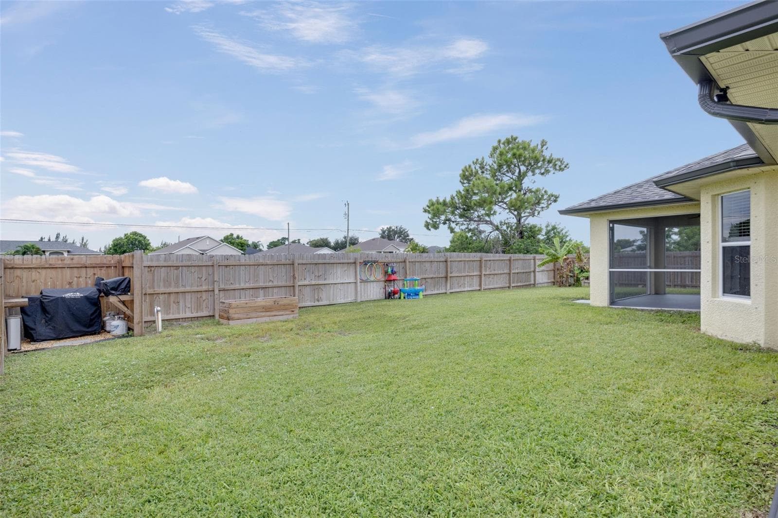 Single Family Residence at 1732 NW 15TH TER, CAPE CORAL, photo 23 of 32