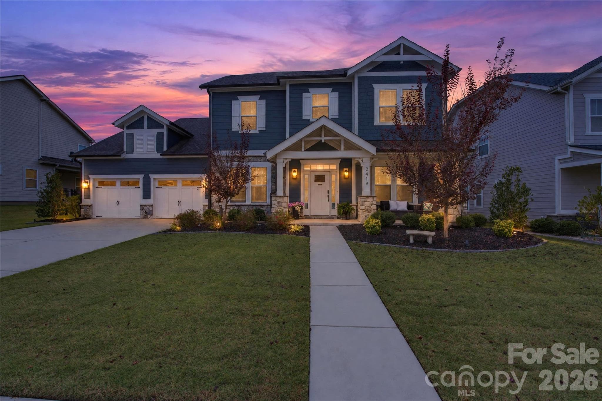 Single Family Residence at 2419 Paddlers Cove Drive, Clover, photo 3 of 48