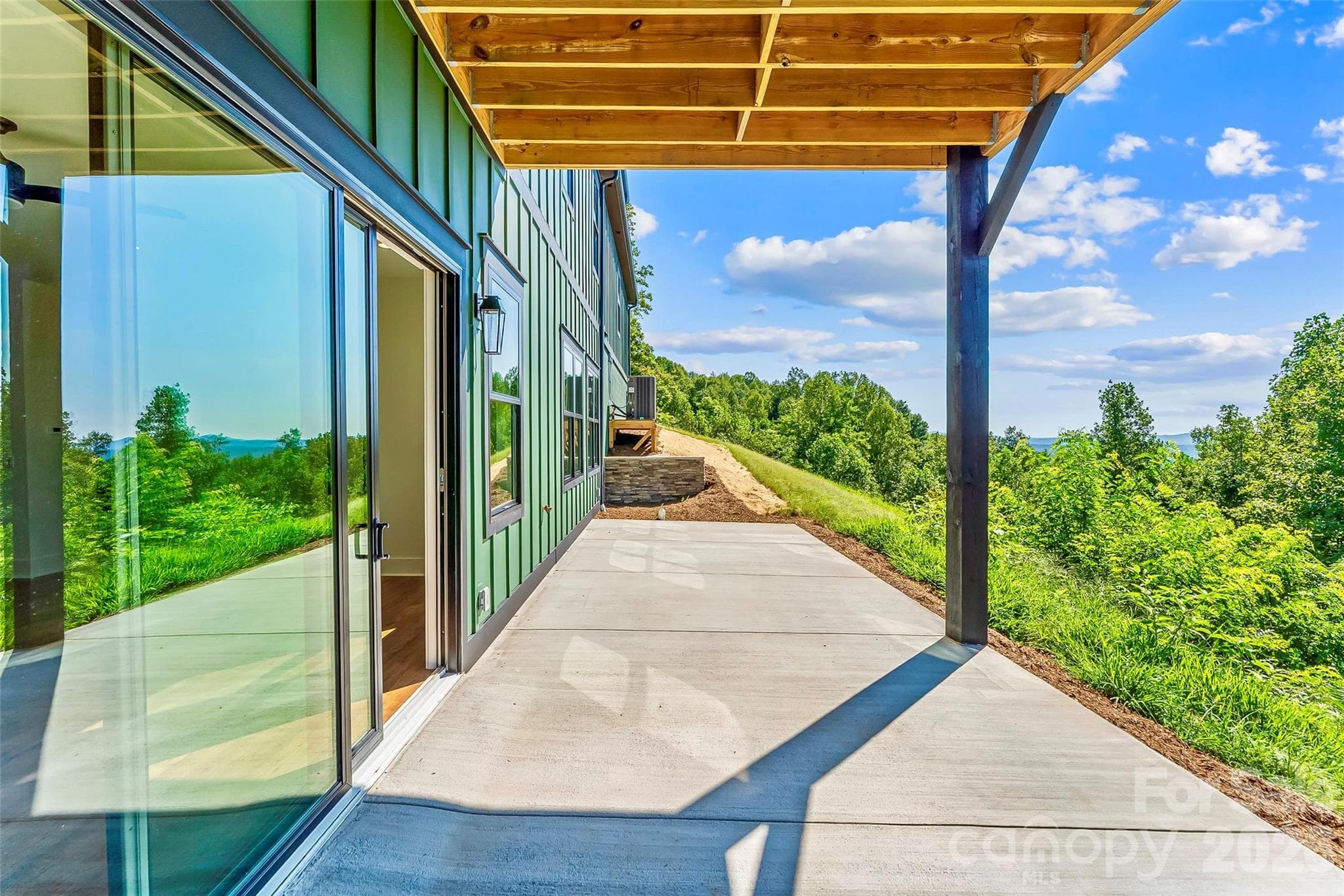 Lower Level Patio - 4898 Soaring Top Lane, Lenoir