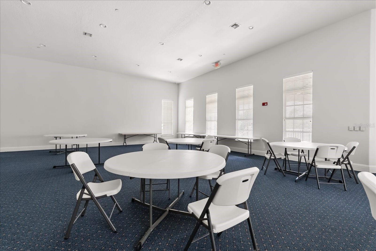 Community Clubhouse - 190 HARBOUR COVE WAY, CLERMONT