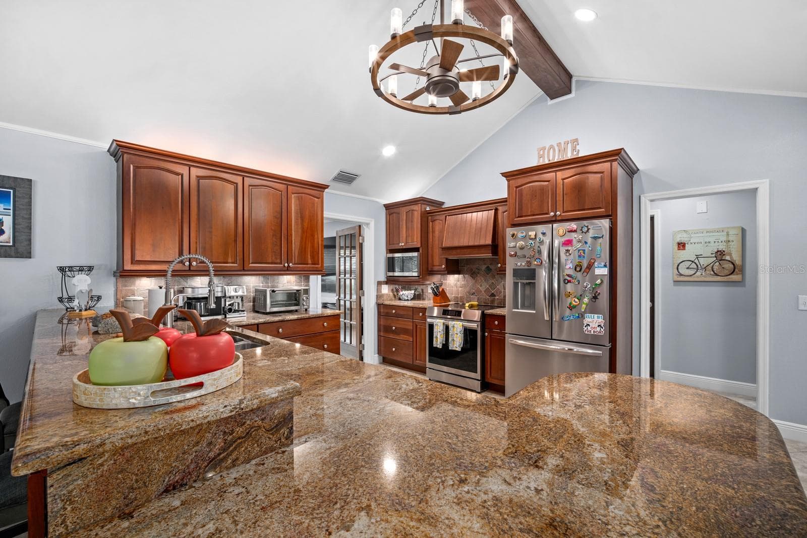 Single Family Residence at 2709 FAIRWAY VIEW DR, VALRICO, photo 9 of 36