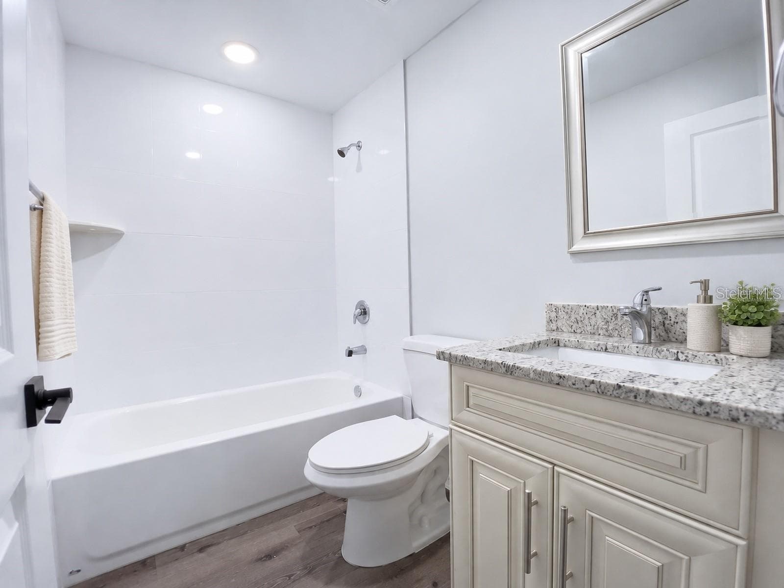 Virtually staged - 1630 11TH AVE, DELAND