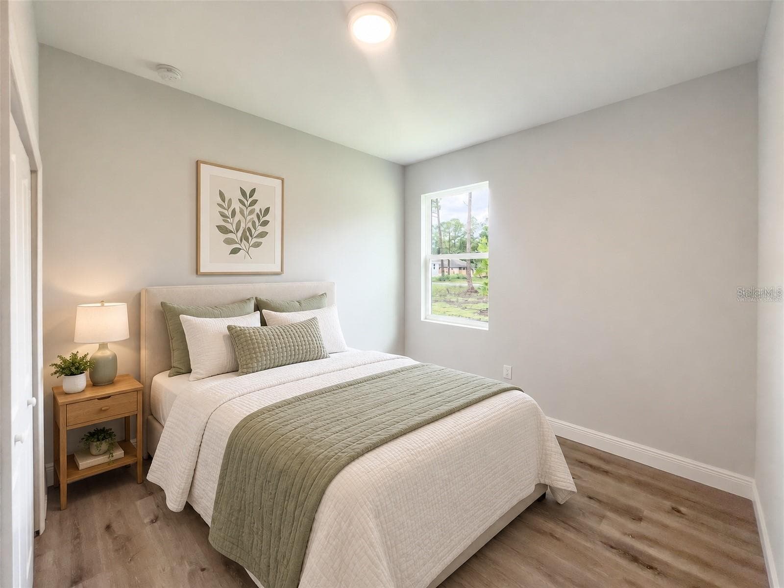 Virtually staged - 1045 9TH AVE, DELAND