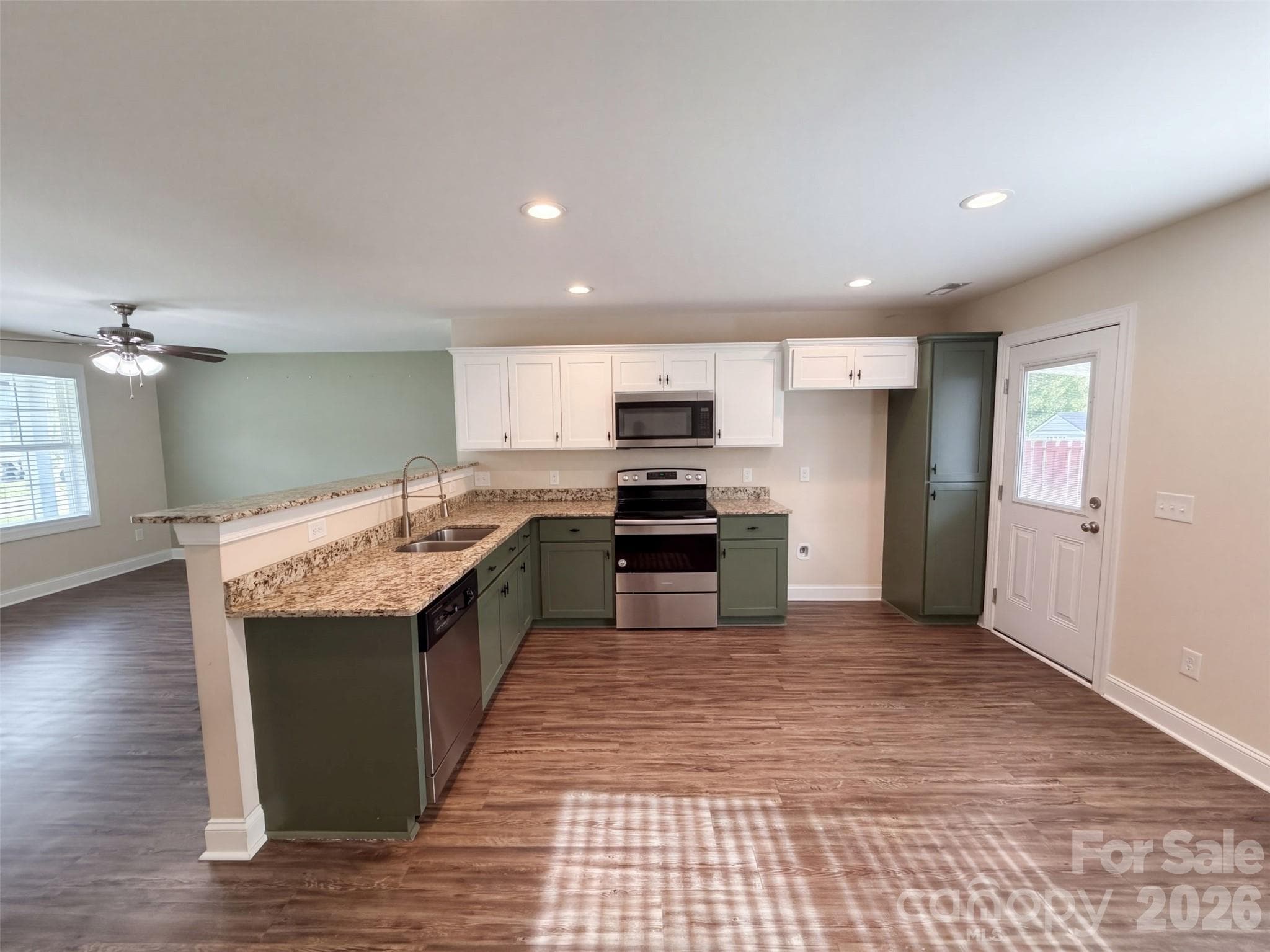 Single Family Residence at 335 Odell Drive NW, Concord, photo 2 of 21