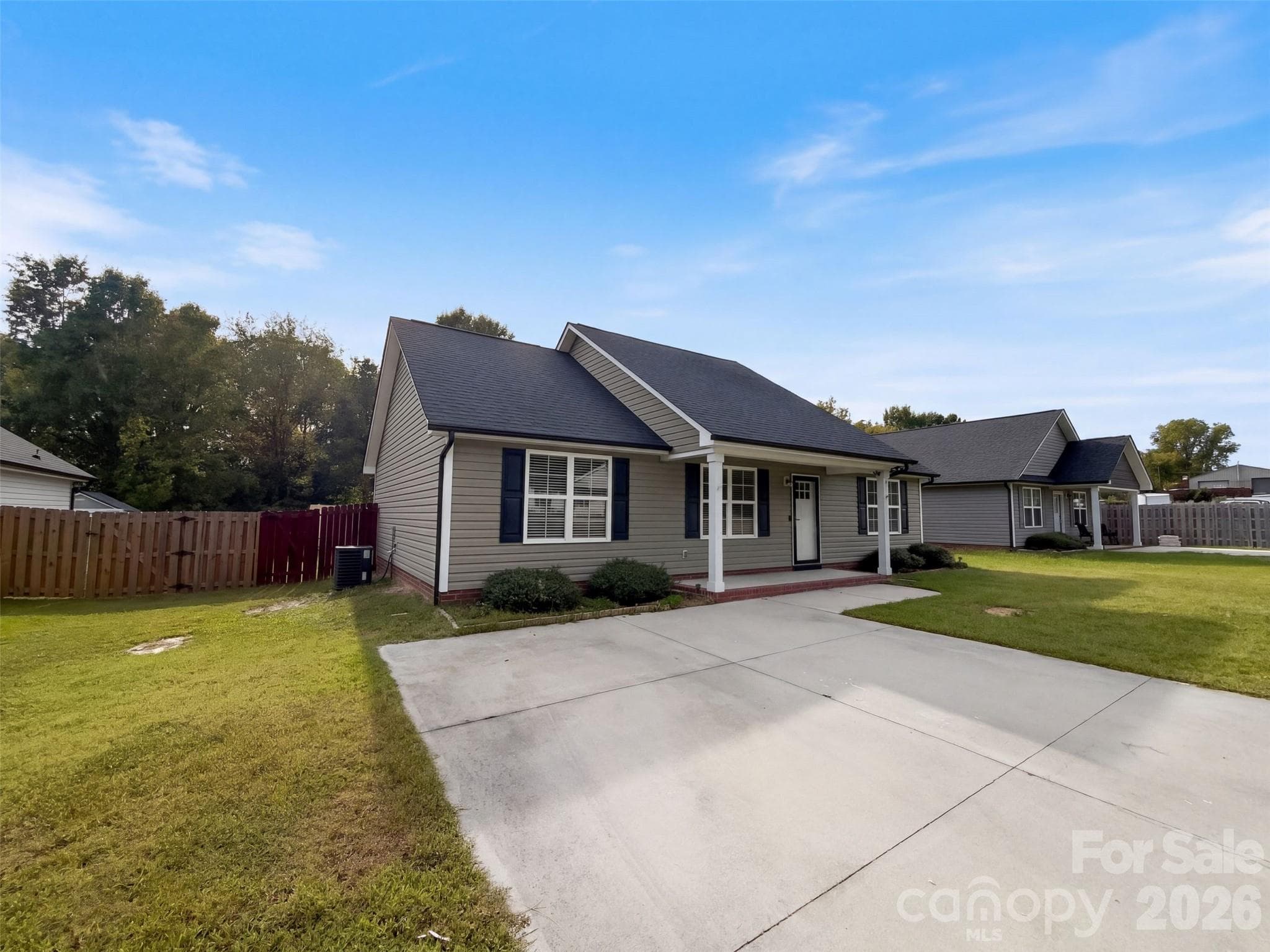 Single Family Residence at 335 Odell Drive NW, Concord, photo 18 of 21