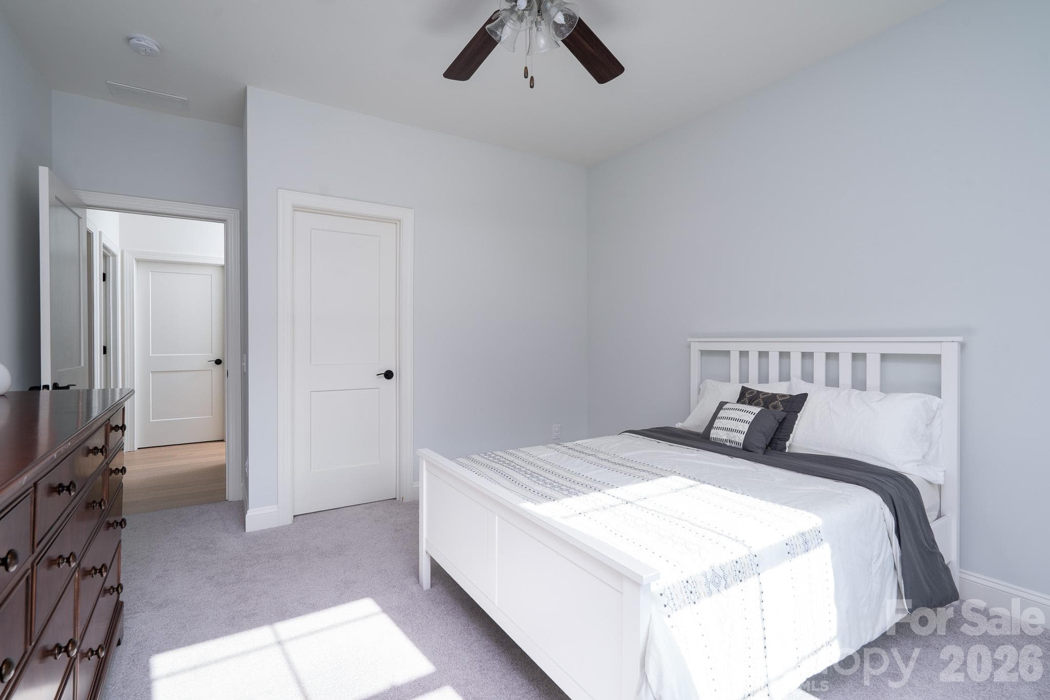 Large guest Bedroom with spacious walk-in Closet - 9588 Pacing Lane NW, Concord