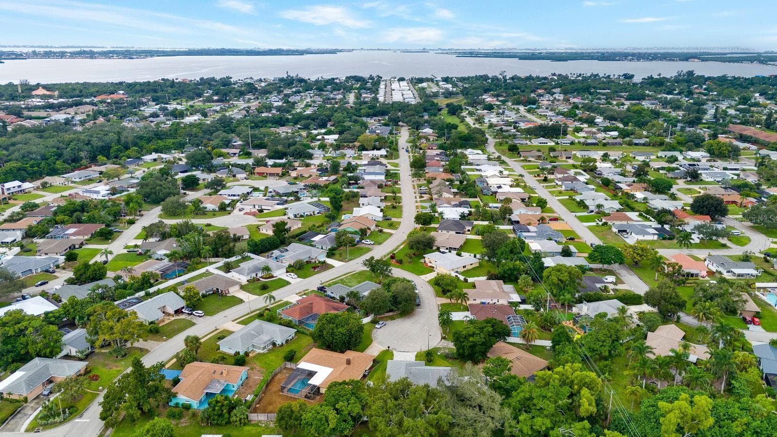 Aerial View of neighborhood with bay in the background - 6806 21ST AVENUE TER W, BRADENTON