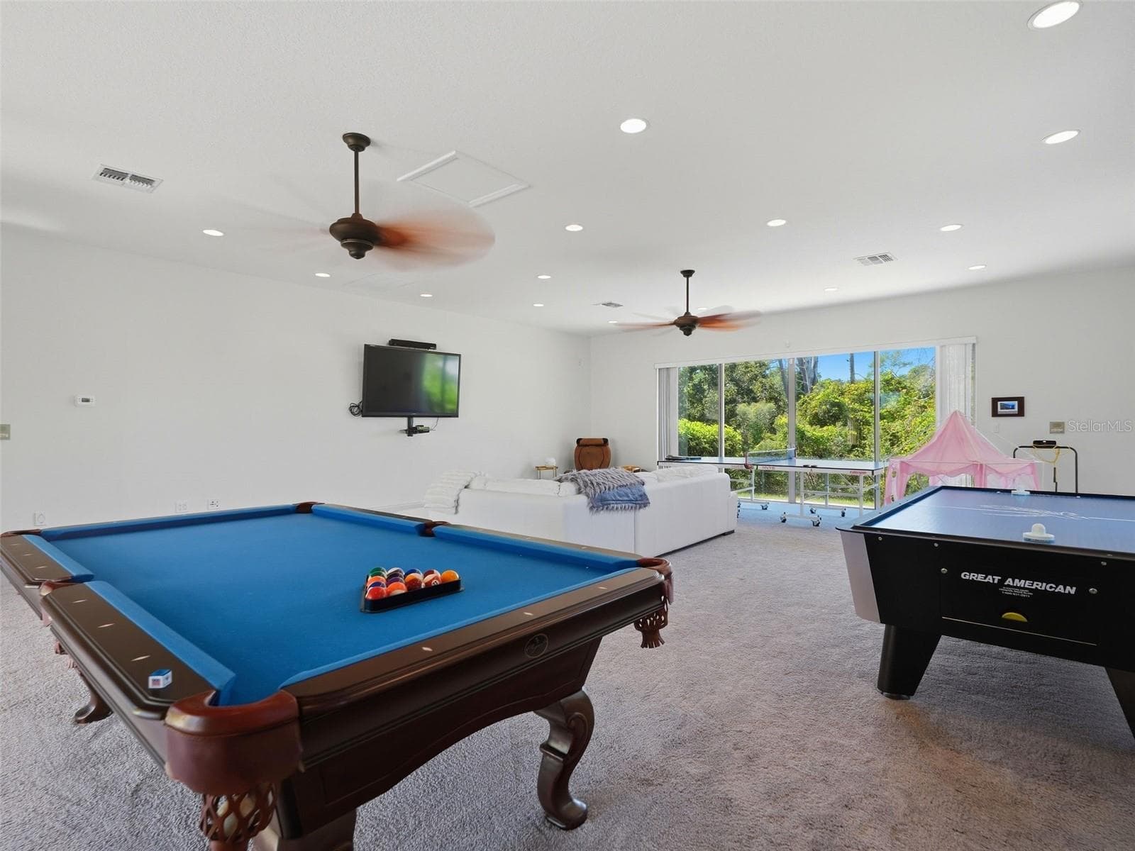 Single Family Residence at 7258 LOBLOLLY CT, WEEKI WACHEE, photo 25 of 96