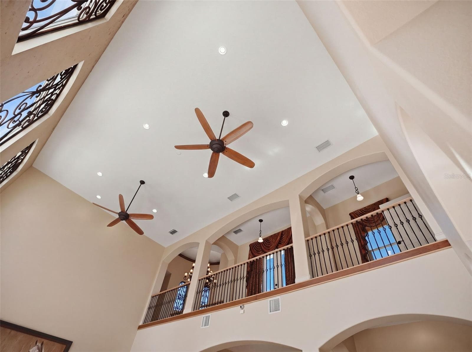 Single Family Residence at 7258 LOBLOLLY CT, WEEKI WACHEE, photo 26 of 96