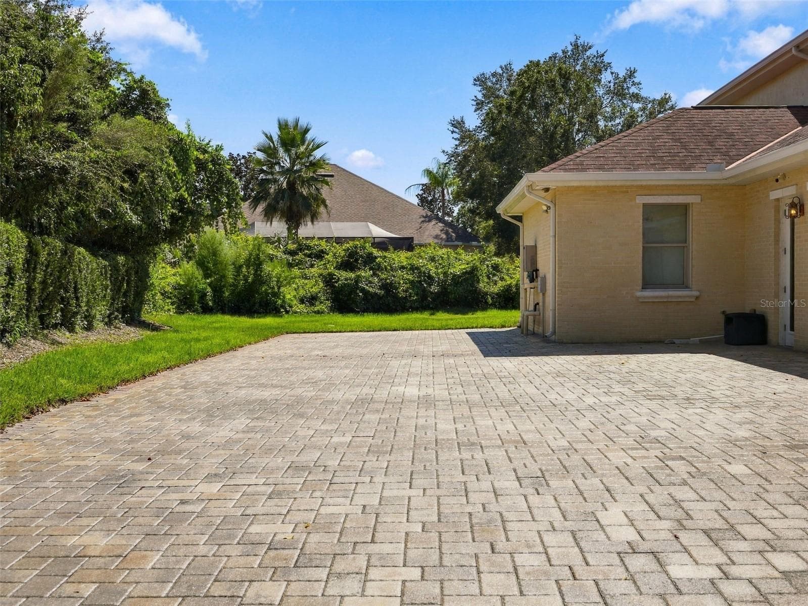 Single Family Residence at 7258 LOBLOLLY CT, WEEKI WACHEE, photo 34 of 96