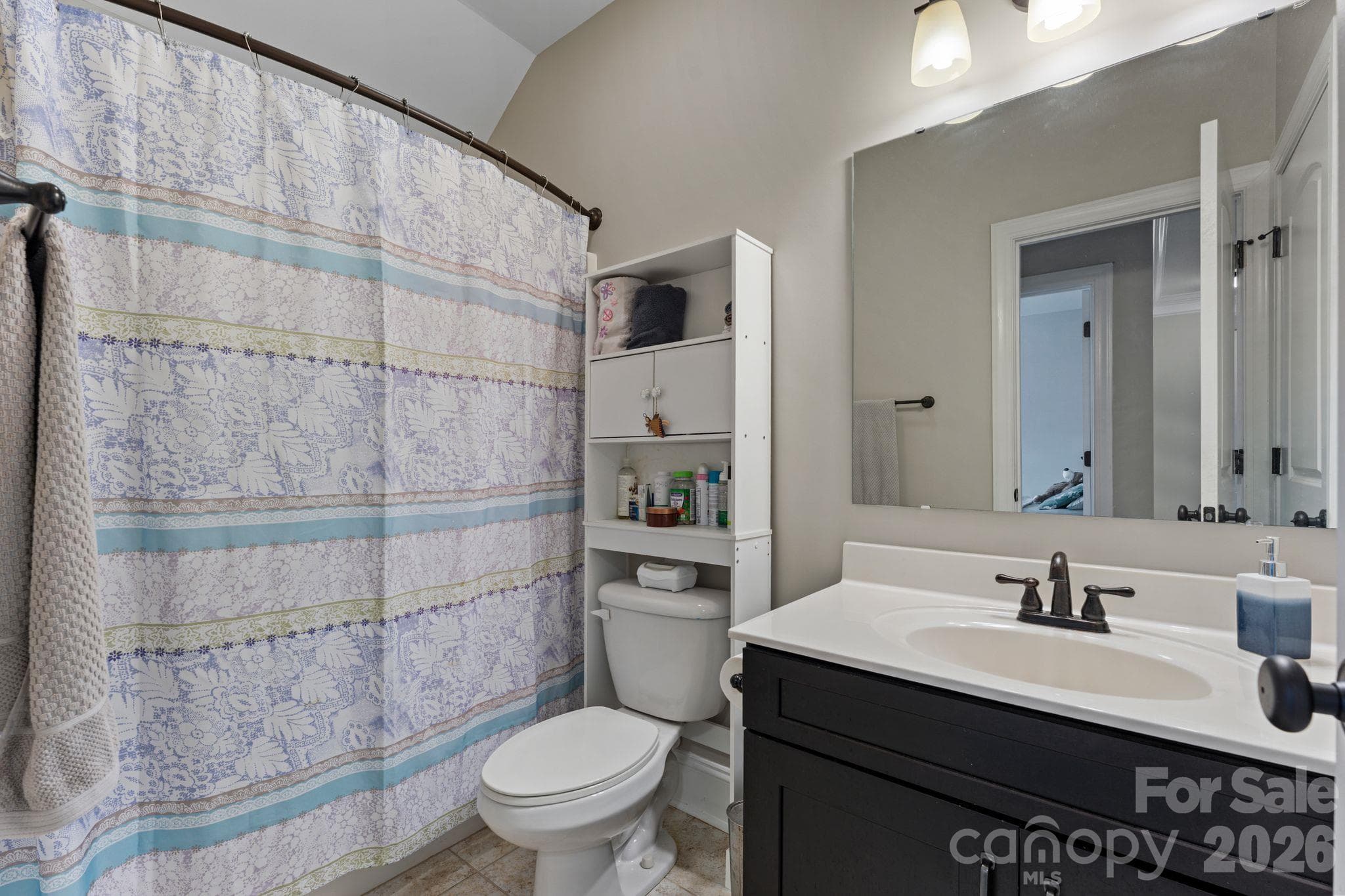 Upper Level Hall Bathroom - 287 Walking Horse Trail, Davidson