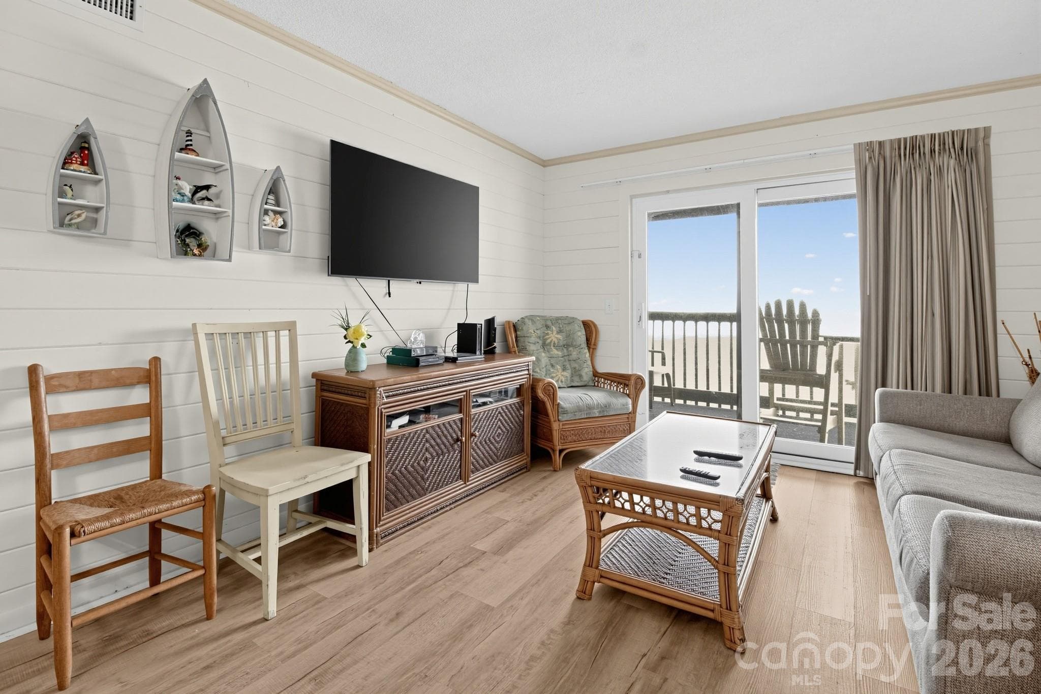 Condominium at 6000 Ocean Boulevard N, North Myrtle Beach, photo 7 of 30