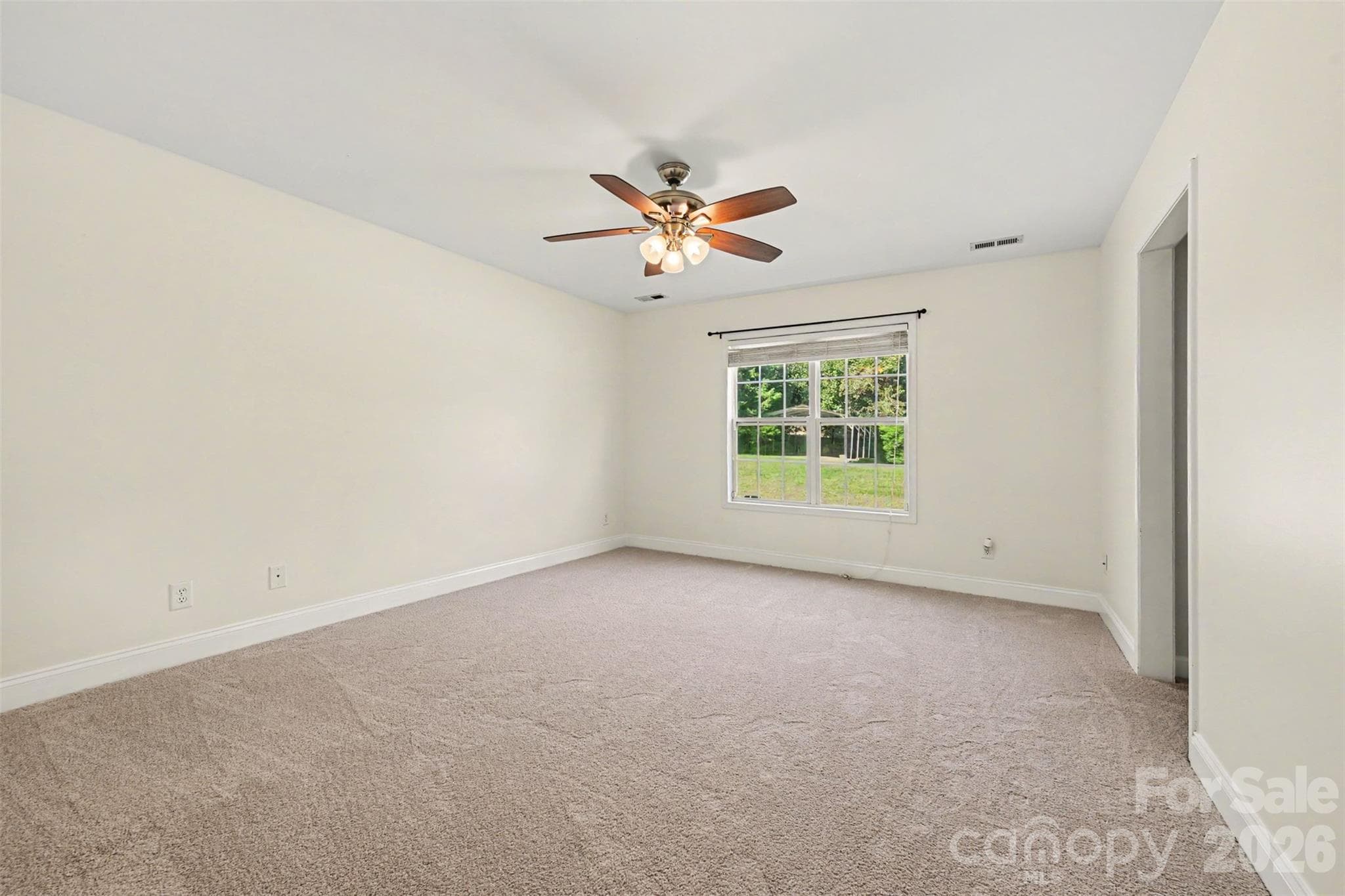 Single Family Residence at 225 Brooks Farm Drive, Rockwell, photo 12 of 29