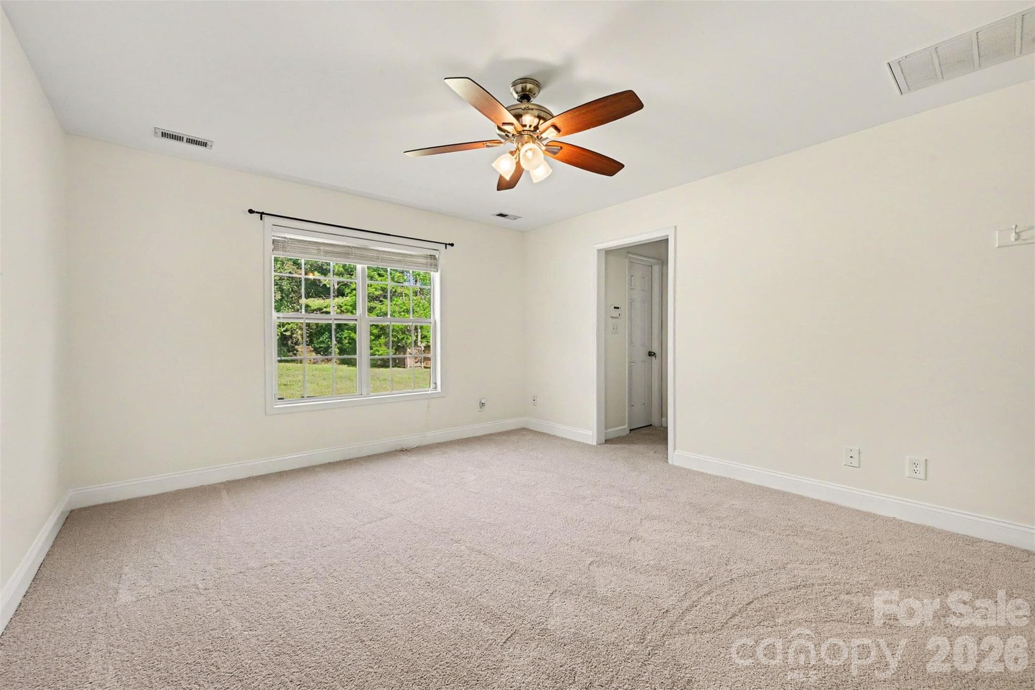 Single Family Residence at 225 Brooks Farm Drive, Rockwell, photo 13 of 29