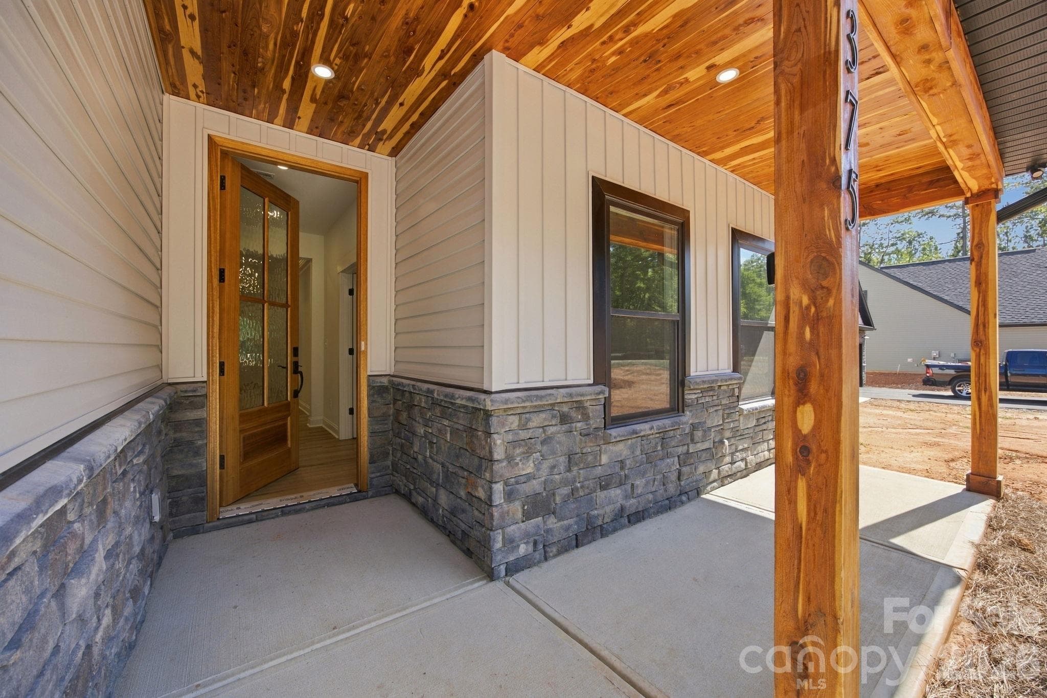 Single Family Residence at 375 Lake Farm Drive, Salisbury, photo 5 of 40