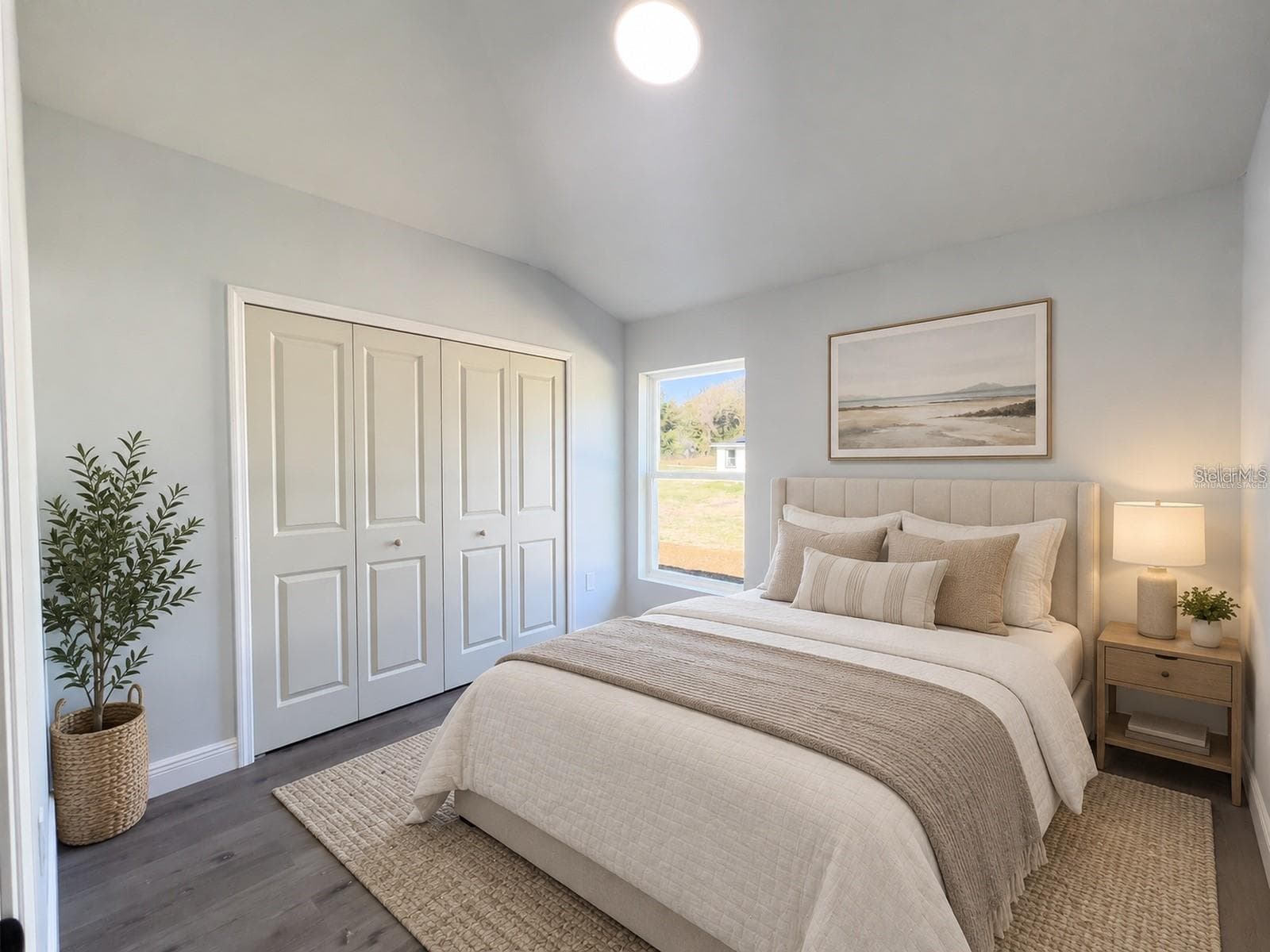 Virtually staged - 18 LARCH RUN CT, OCALA