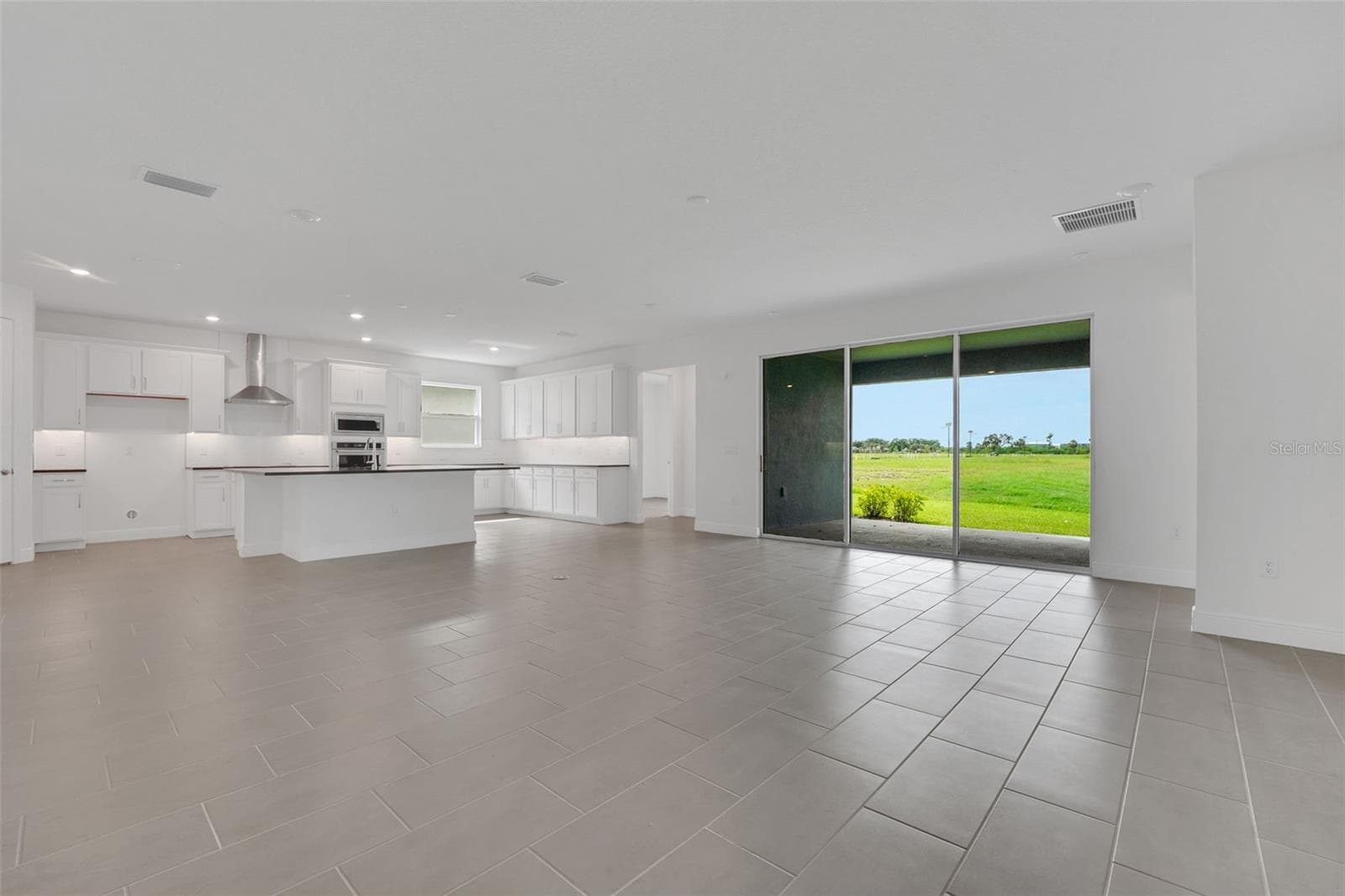 Single Family Residence at 7380 SEA MANATEE ST, PARRISH, photo 11 of 13