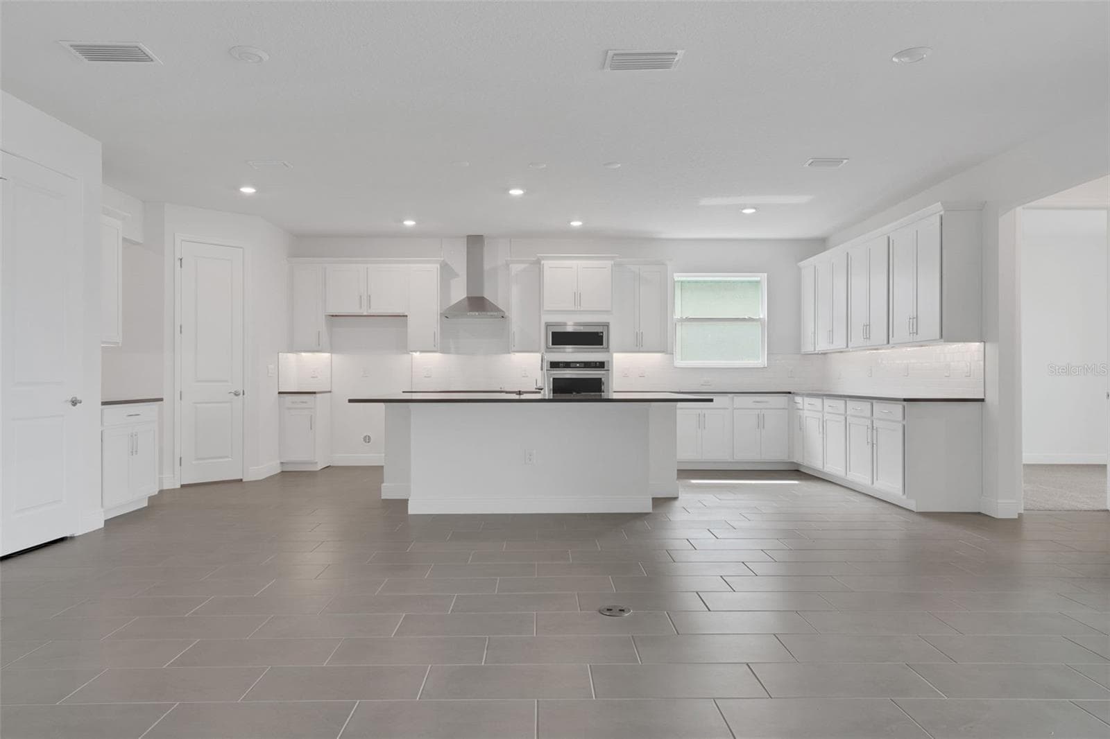 Single Family Residence at 7380 SEA MANATEE ST, PARRISH, photo 12 of 13