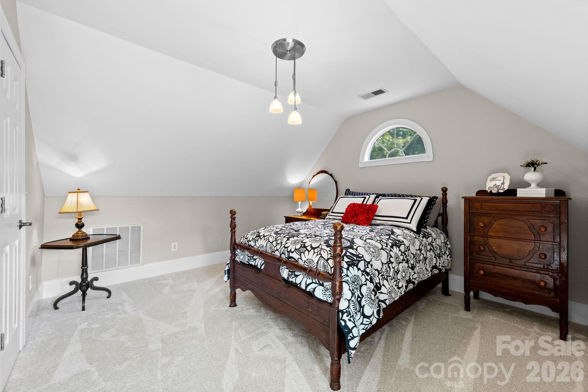 Single Family Residence at 2316 Caernarfon Lane, Matthews, photo 26 of 43