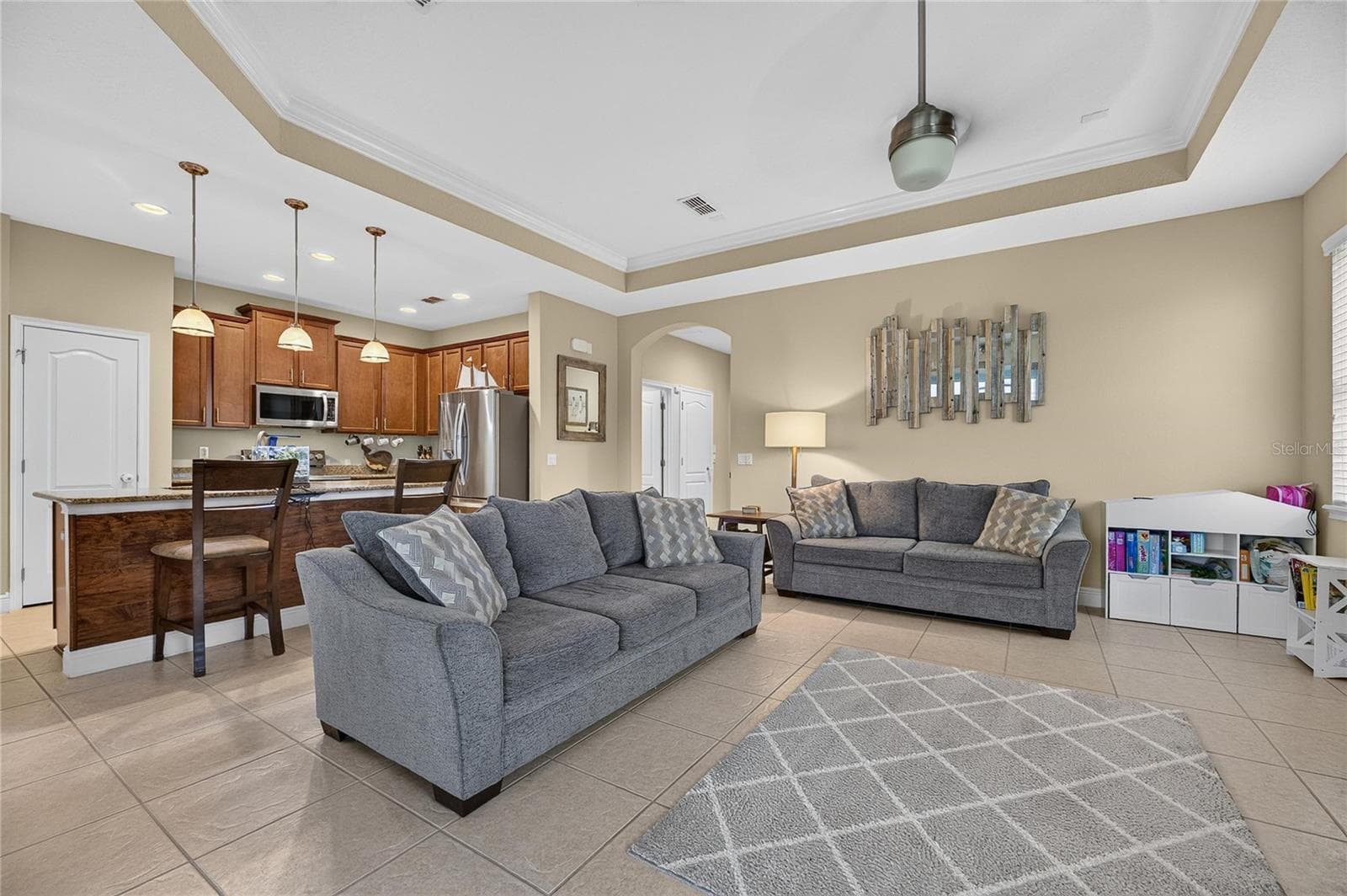Single Family Residence at 6911 SAIL VIEW LN, APOLLO BEACH, photo 8 of 95