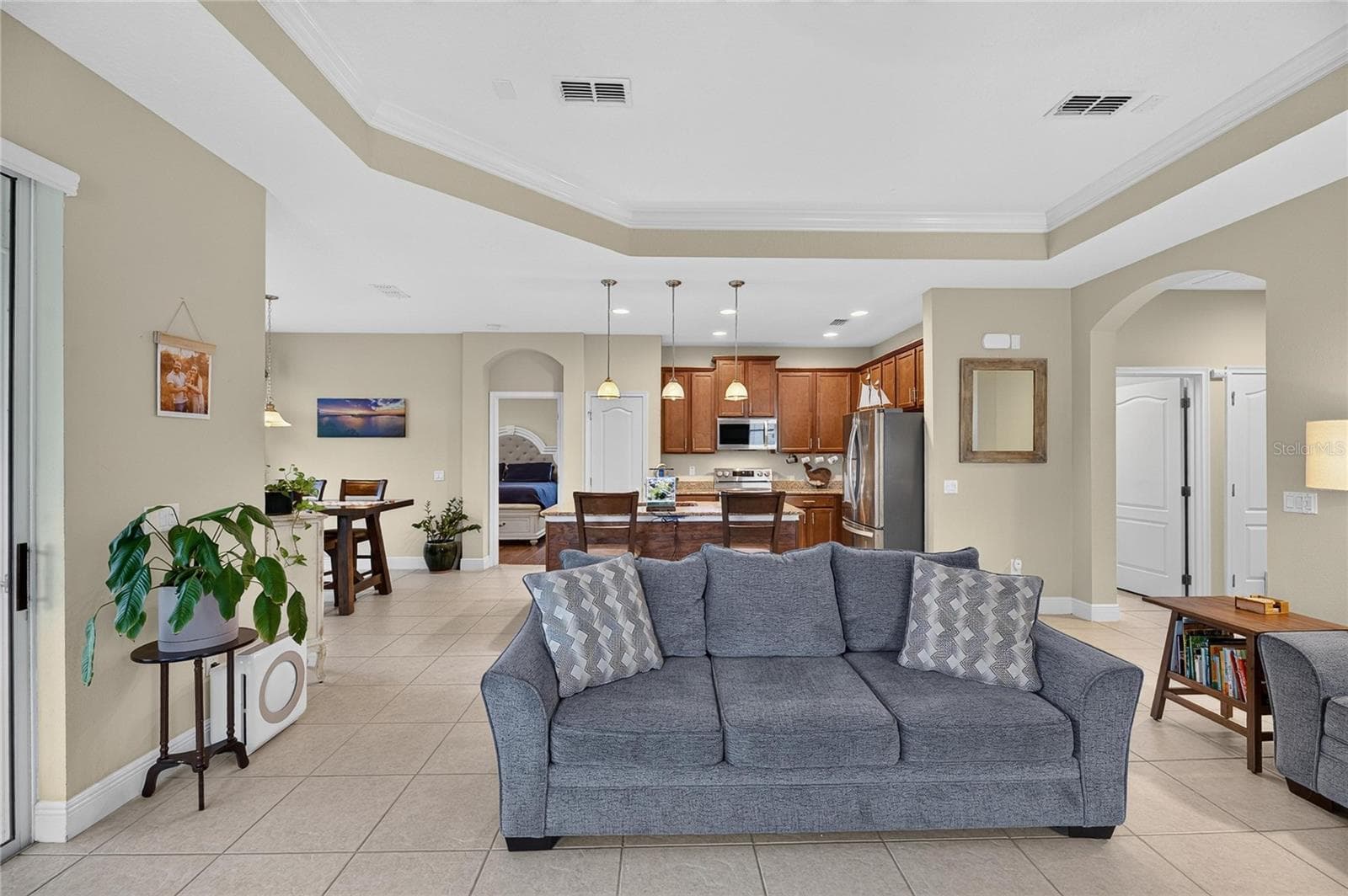 Single Family Residence at 6911 SAIL VIEW LN, APOLLO BEACH, photo 9 of 95