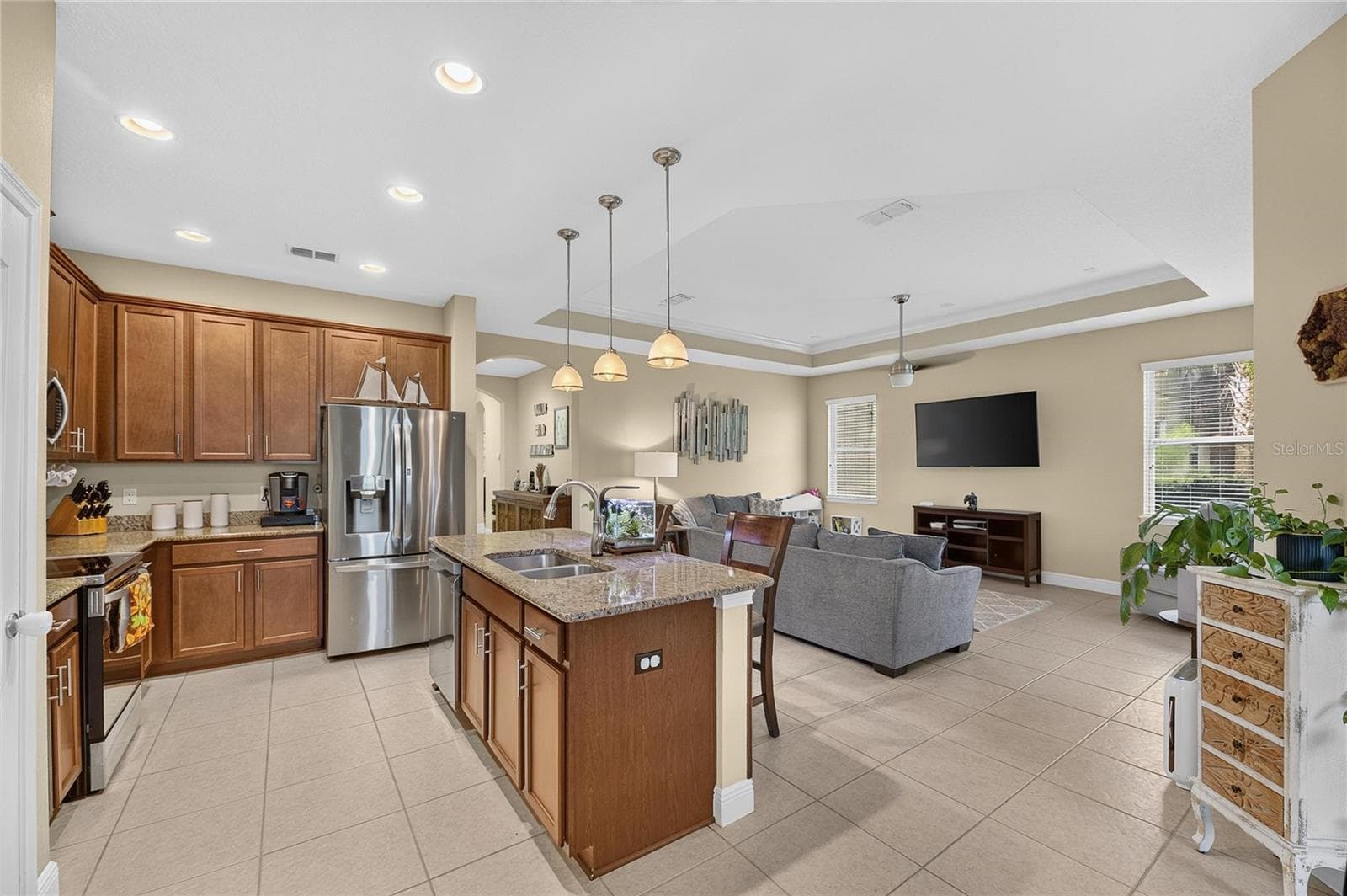 Single Family Residence at 6911 SAIL VIEW LN, APOLLO BEACH, photo 17 of 95