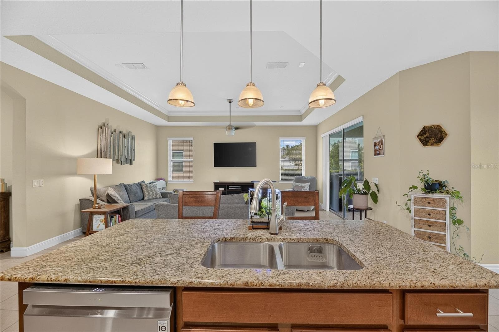 Single Family Residence at 6911 SAIL VIEW LN, APOLLO BEACH, photo 18 of 95