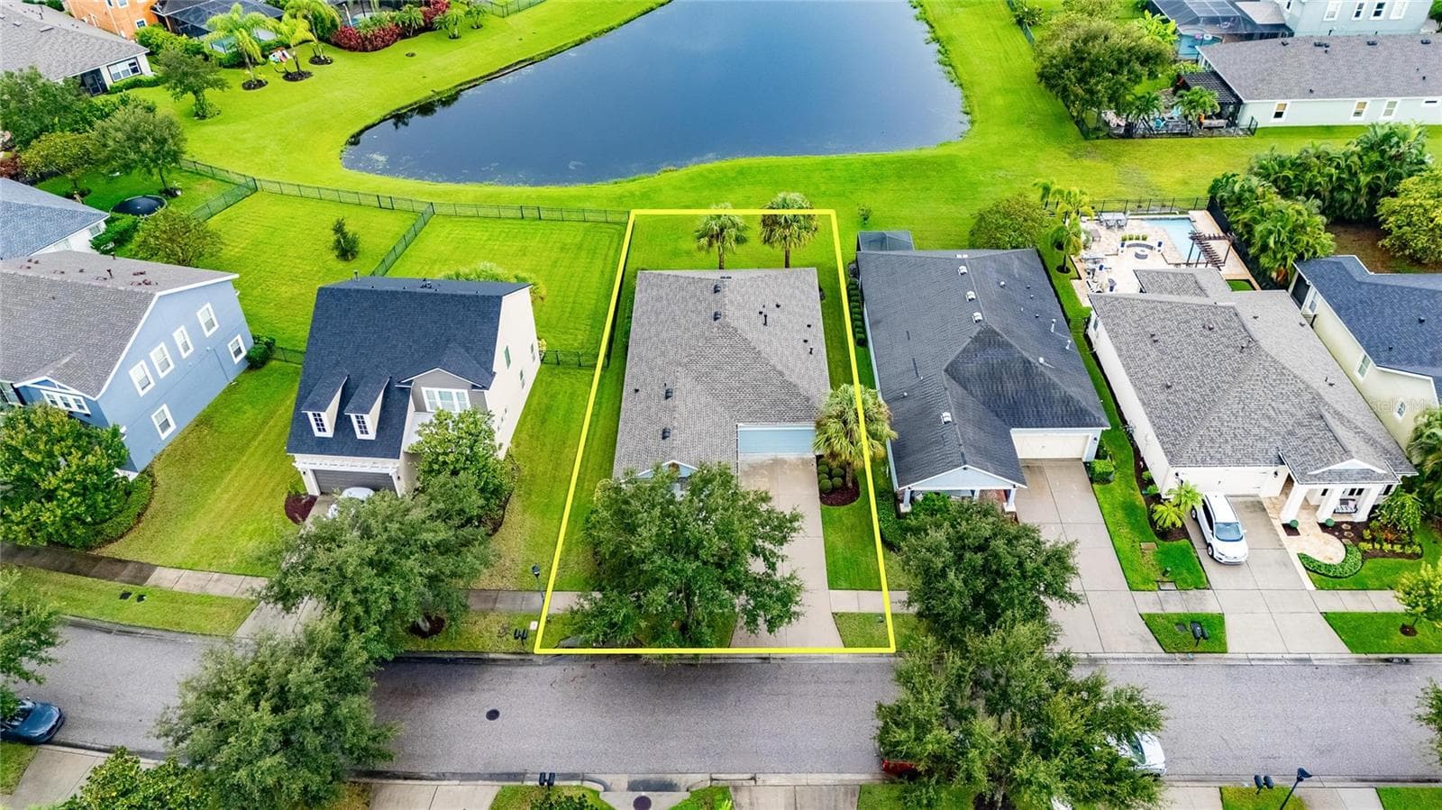 Single Family Residence at 6911 SAIL VIEW LN, APOLLO BEACH, photo 46 of 95