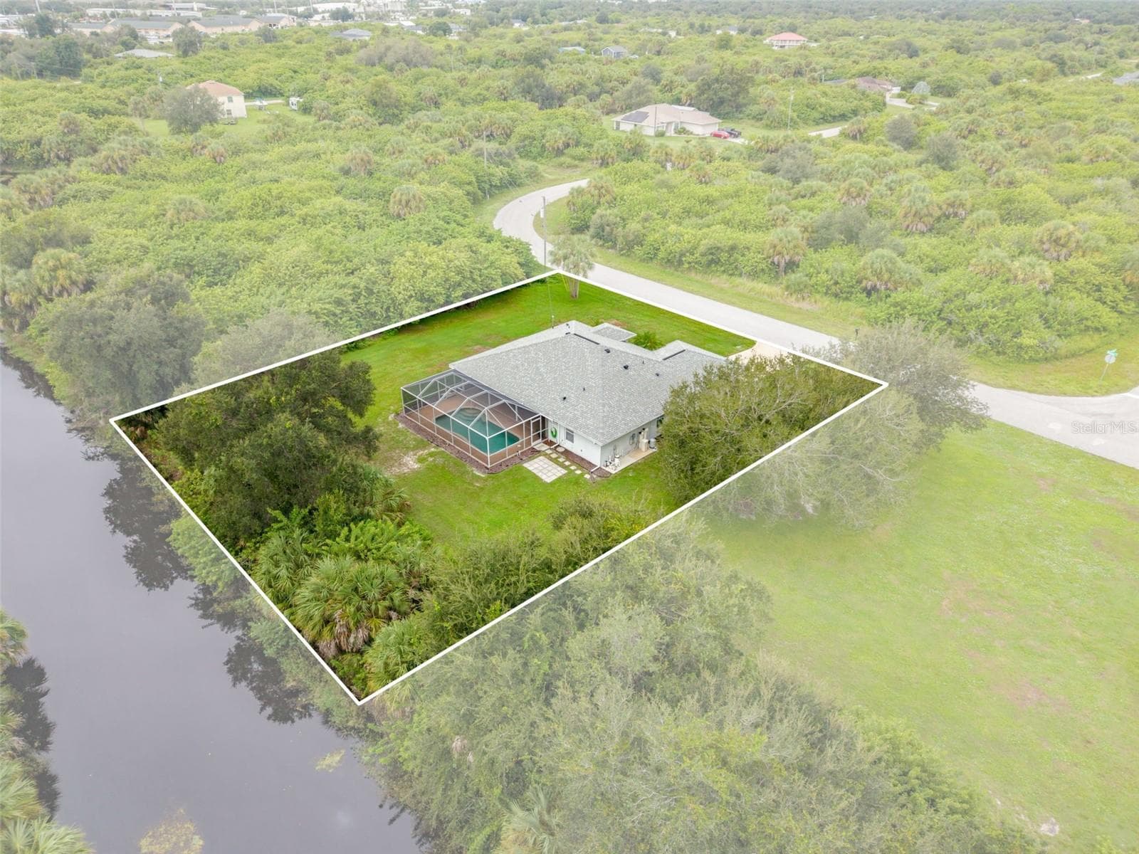 Single Family Residence at 252 DENVER DR, PORT CHARLOTTE, photo 2 of 43
