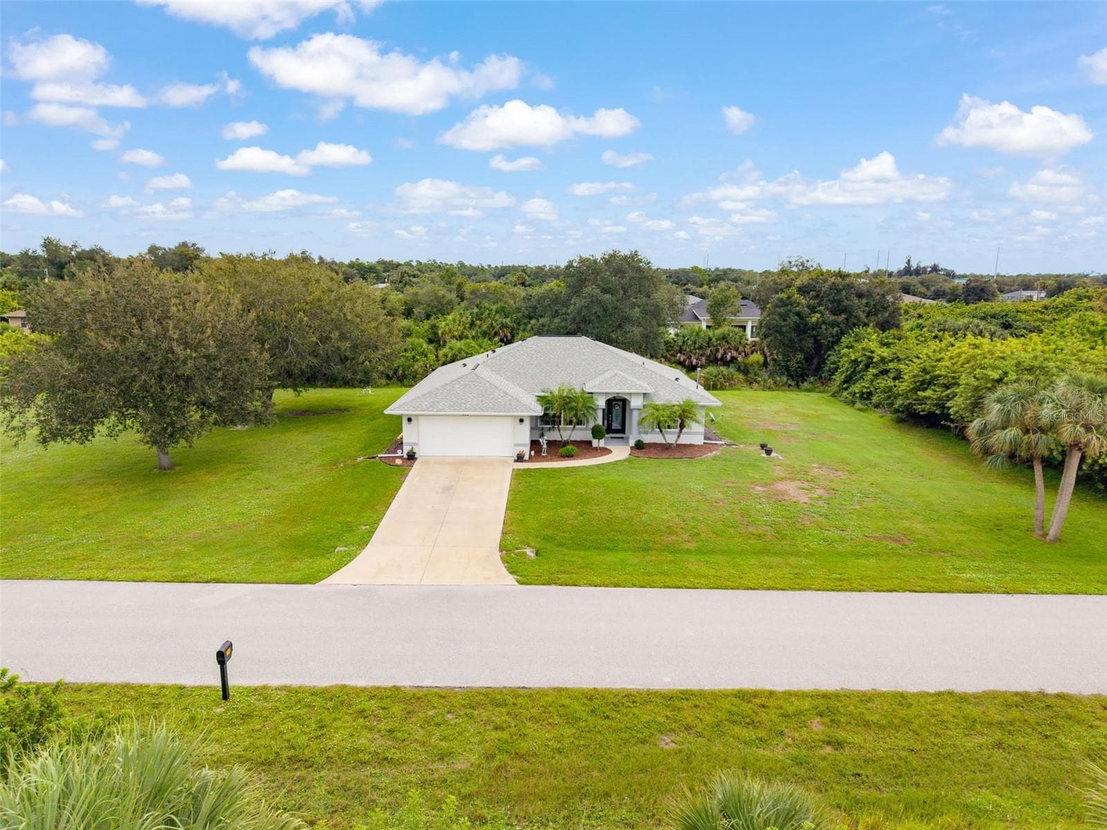 Single Family Residence at 252 DENVER DR, PORT CHARLOTTE, photo 3 of 43