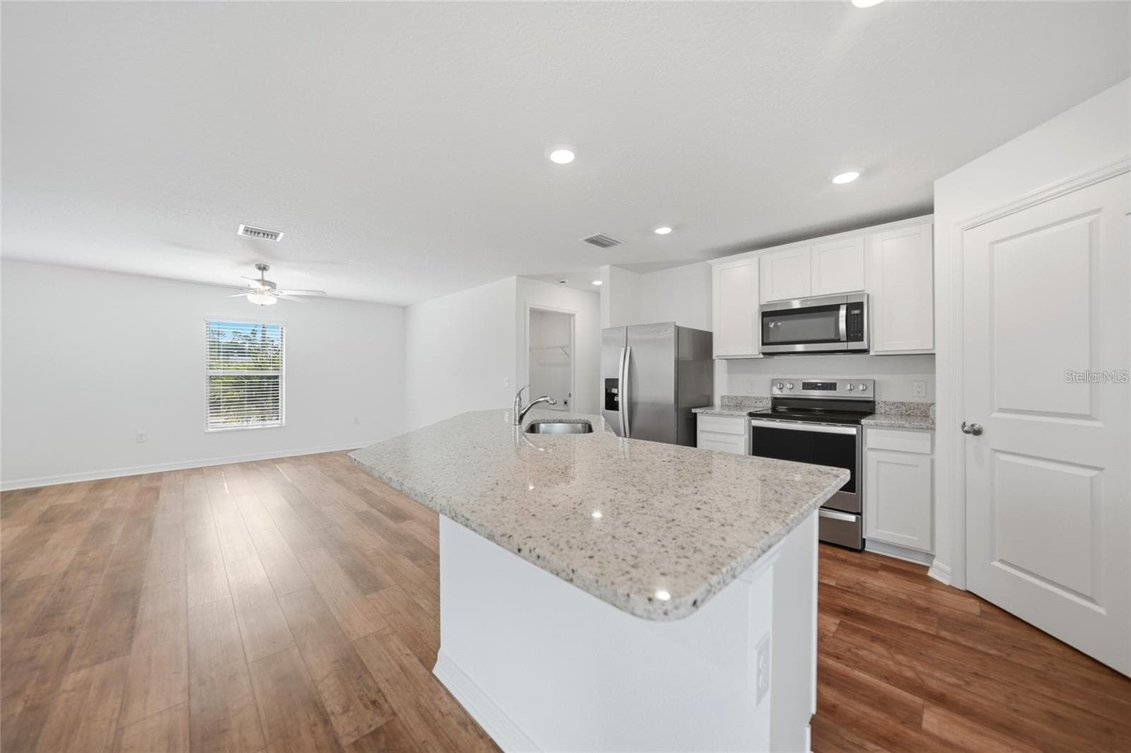 Single Family Residence at 6007 GILLOT BLVD, PORT CHARLOTTE, photo 11 of 38