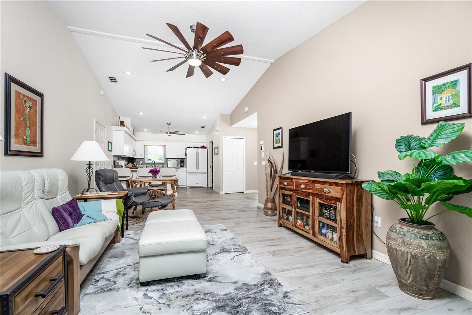 Great room - 4260 PLACIDA RD #9D, ENGLEWOOD