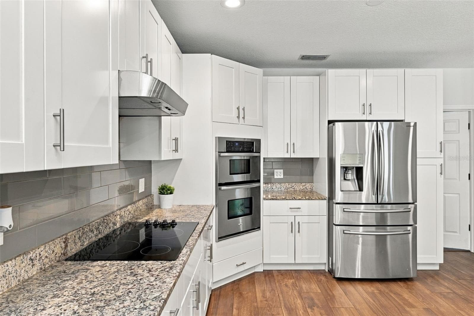 Single Family Residence at 1349 VALLEY PINE CIR, APOPKA, photo 33 of 92