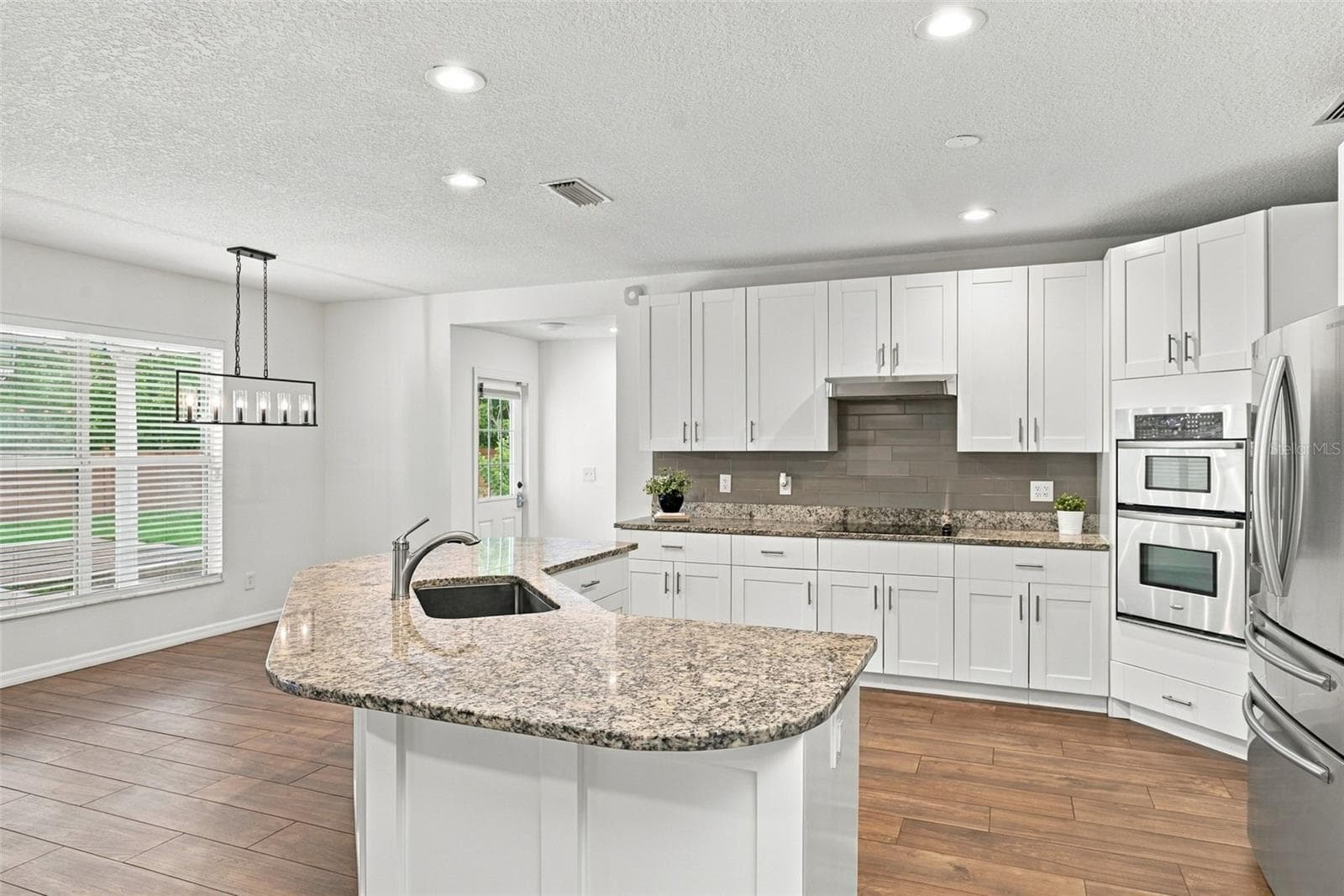 Single Family Residence at 1349 VALLEY PINE CIR, APOPKA, photo 38 of 92