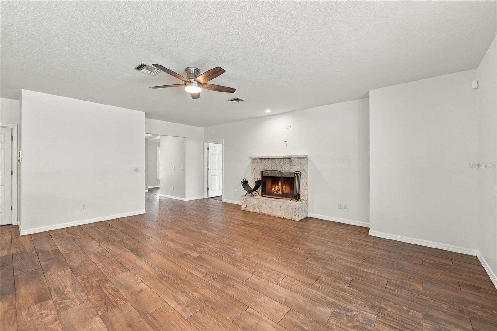 Single Family Residence at 1349 VALLEY PINE CIR, APOPKA, photo 41 of 92