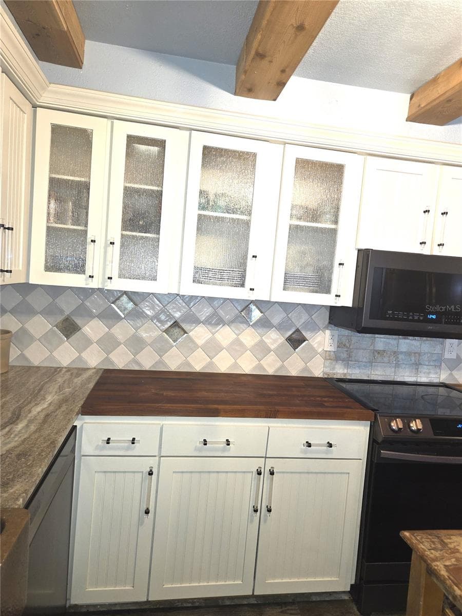 Single Family Residence at 1848 NE 40TH CIR, OCALA, photo 10 of 51