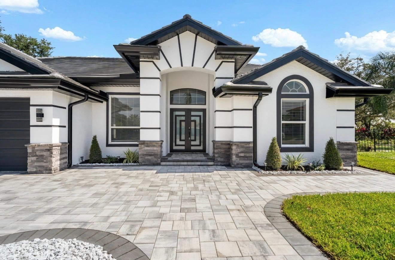 Single Family Residence at 9701 PORT COLONY WAY, TAMPA, photo 5 of 50