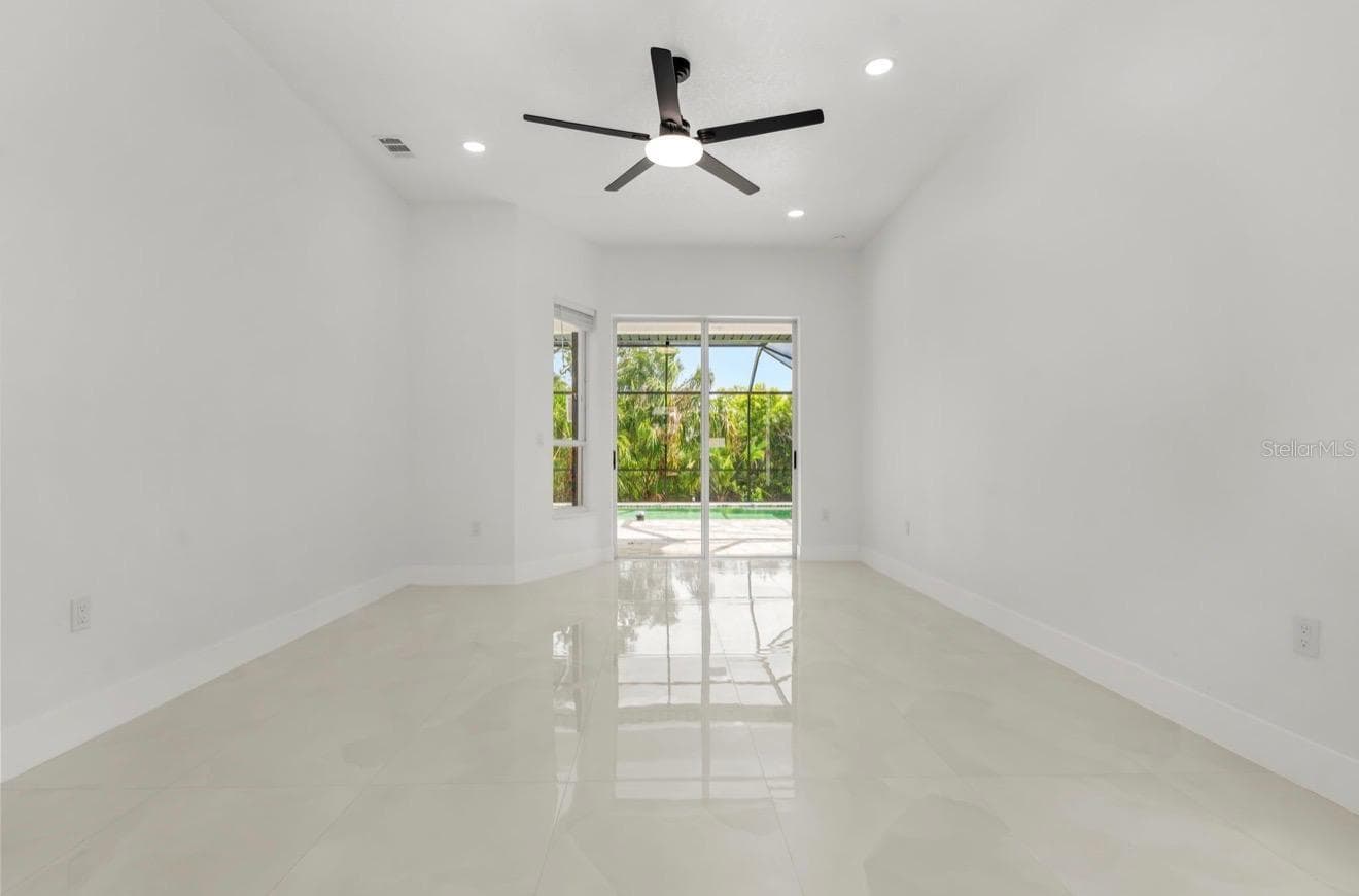 Single Family Residence at 9701 PORT COLONY WAY, TAMPA, photo 22 of 50
