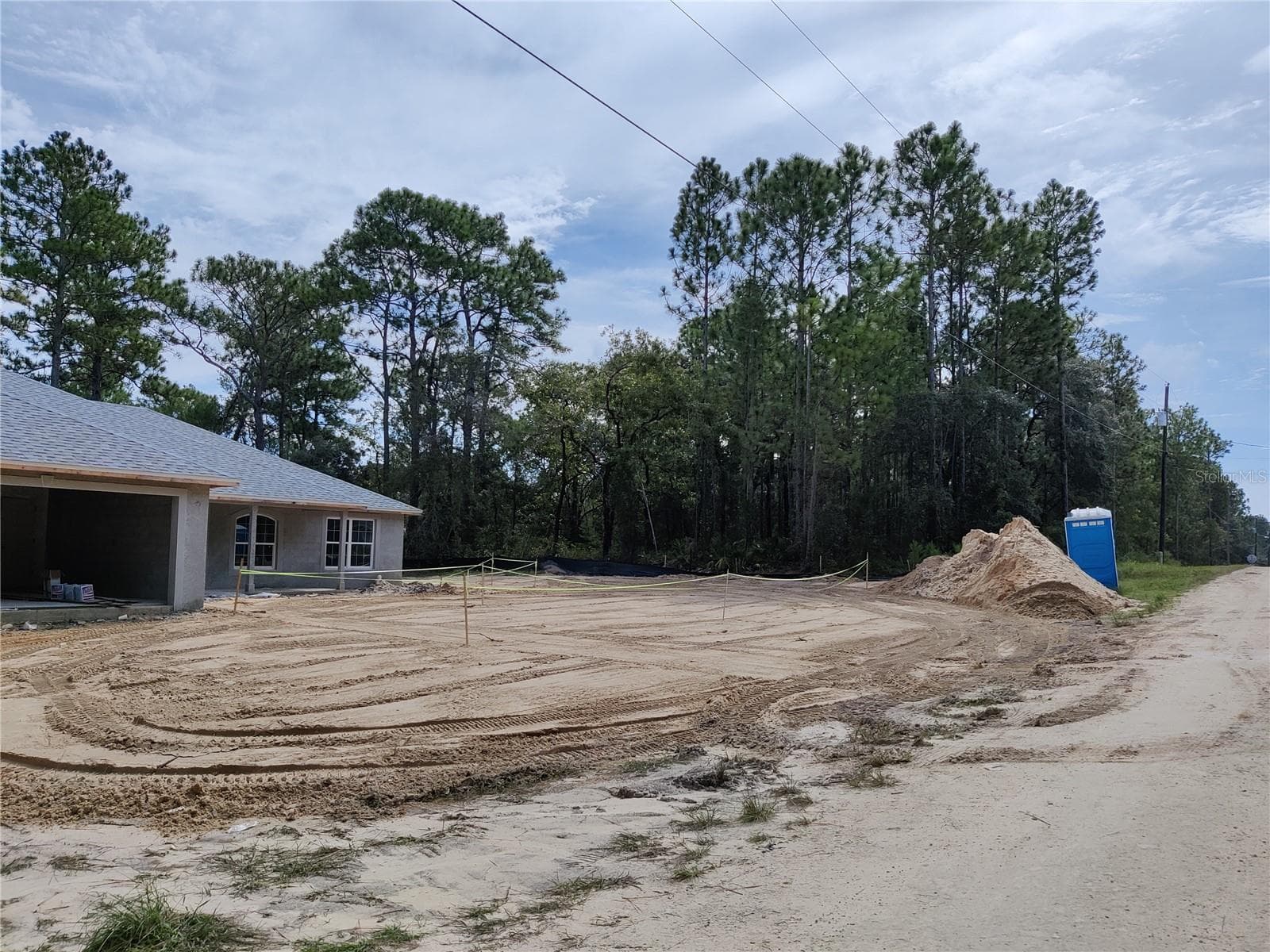 No Neighbor on the Right - 16122 MALDEN RD, WEEKI WACHEE