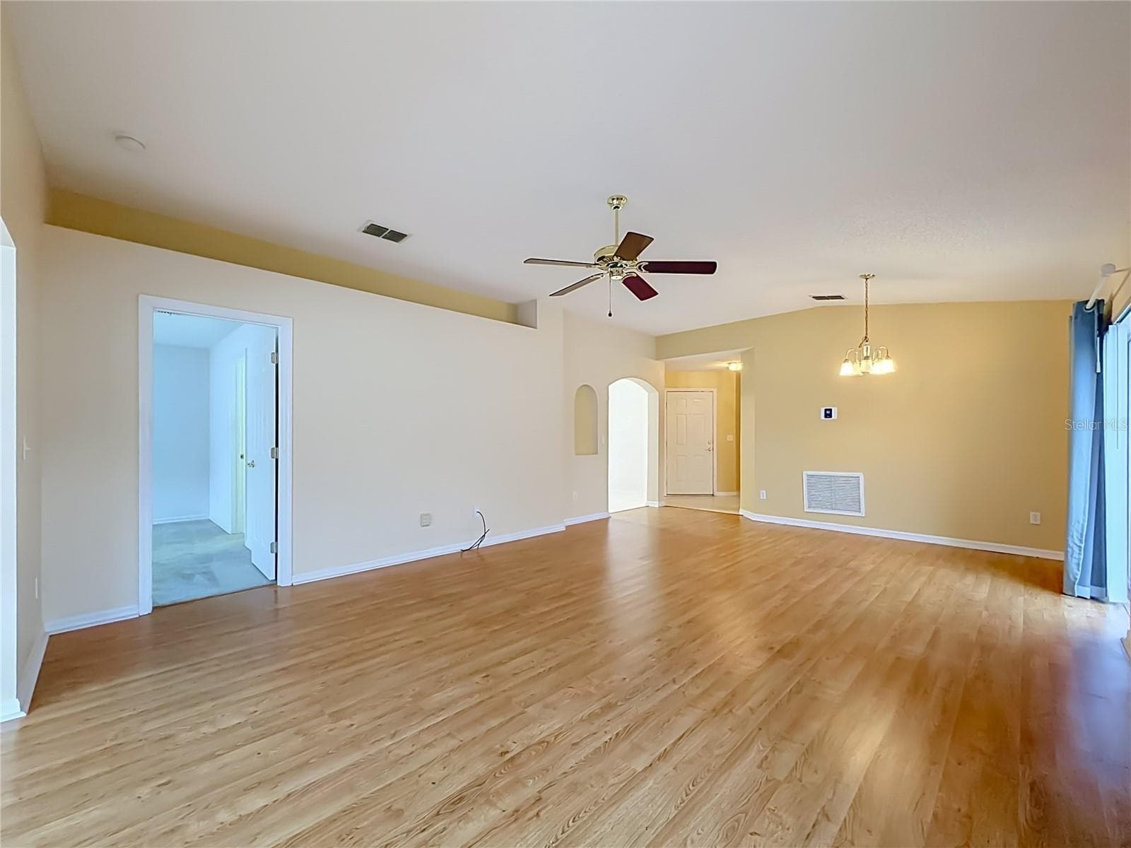 Plenty of space for a large dining table - 2038 BRAXTON ST, CLERMONT