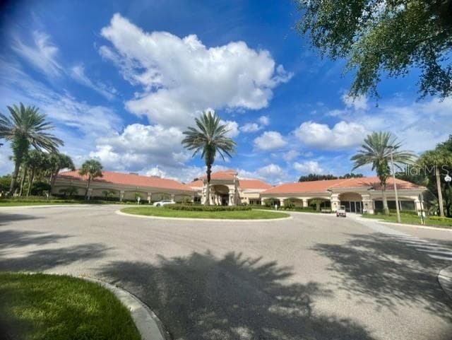 Stunning 24000 square foot club house - 2038 BRAXTON ST, CLERMONT