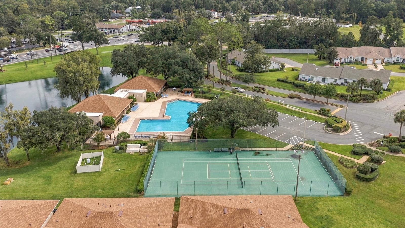 community pool - 2311 SE 19TH CIR, OCALA