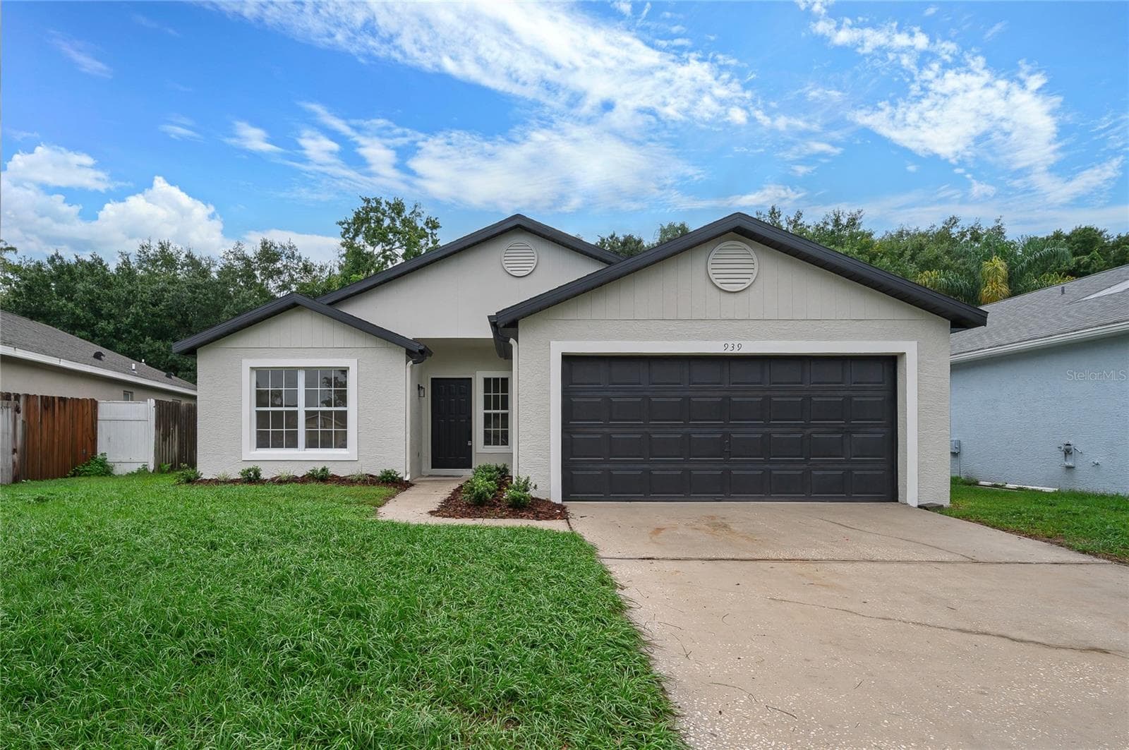939 PONDEROSA PINE CT