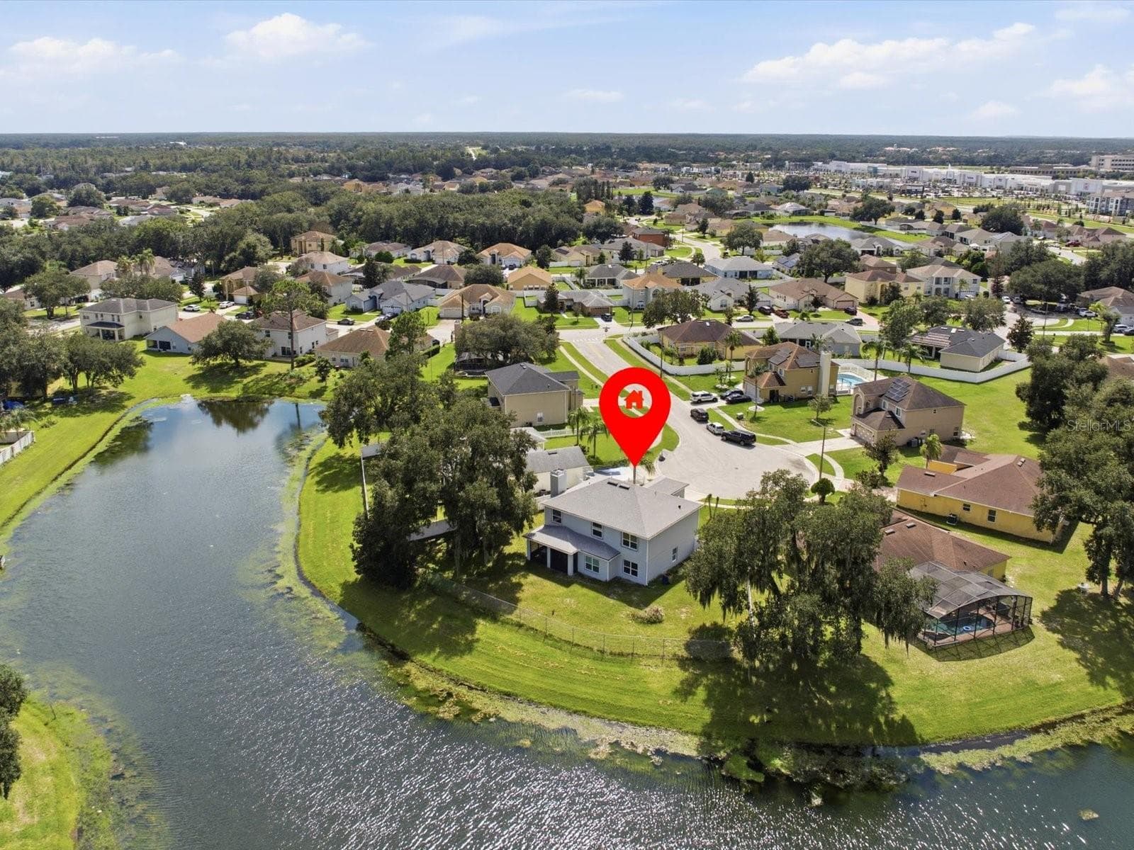 Single Family Residence at 207 REDWOOD BARK TRL, KISSIMMEE, photo 5 of 50