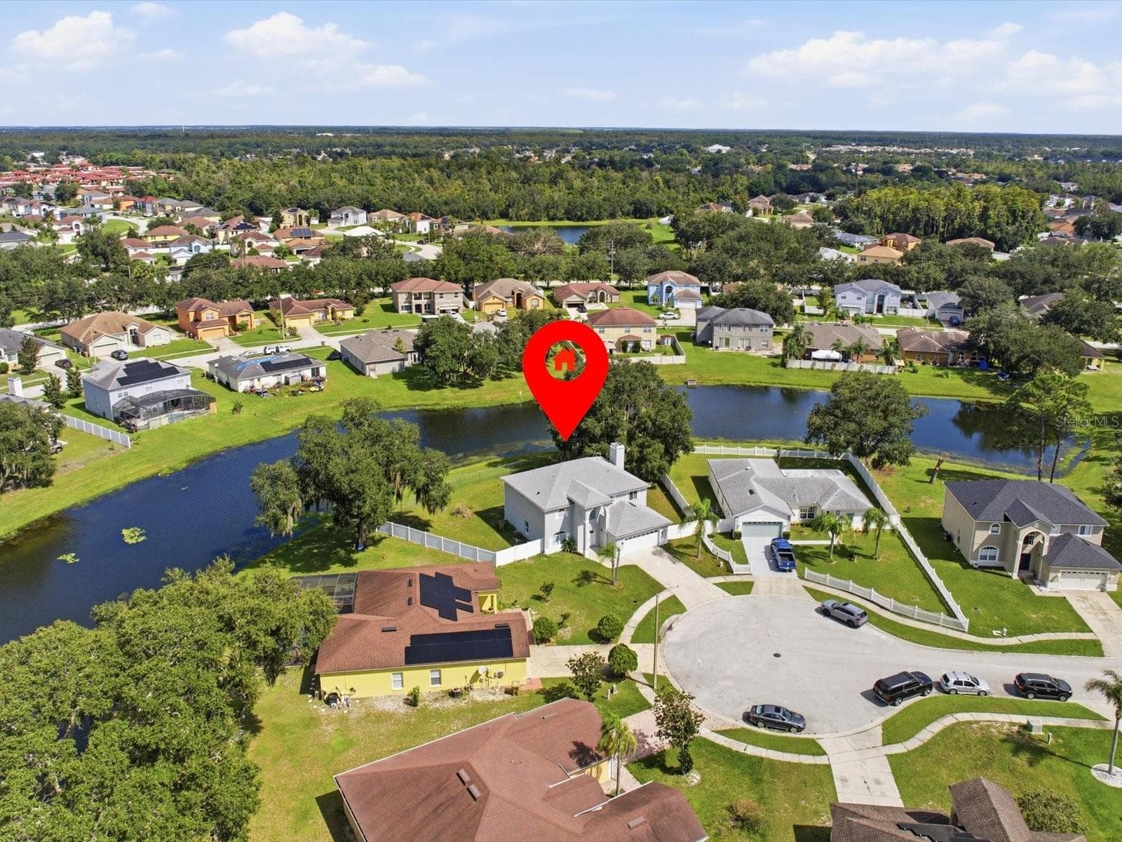 Single Family Residence at 207 REDWOOD BARK TRL, KISSIMMEE, photo 6 of 50