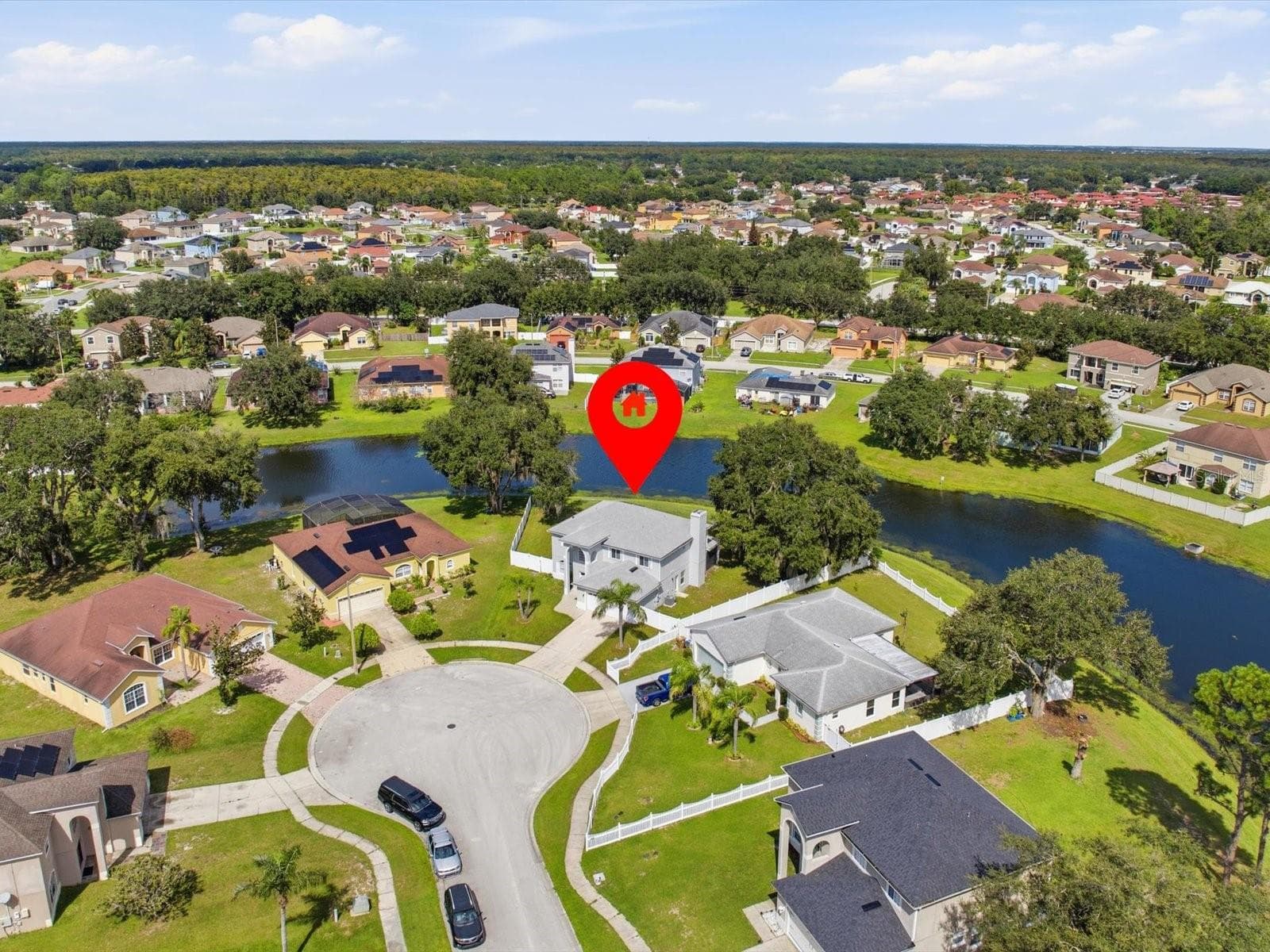 Single Family Residence at 207 REDWOOD BARK TRL, KISSIMMEE, photo 7 of 50